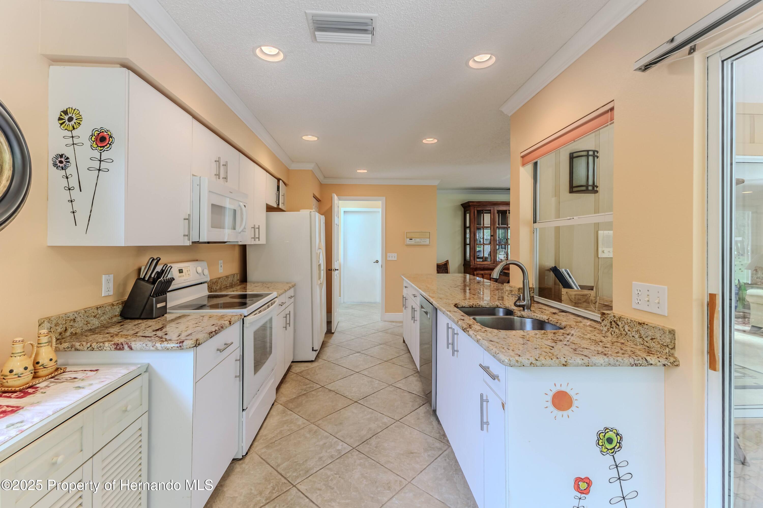 2481 Whispering Pines Court, Spring Hill, Florida image 21