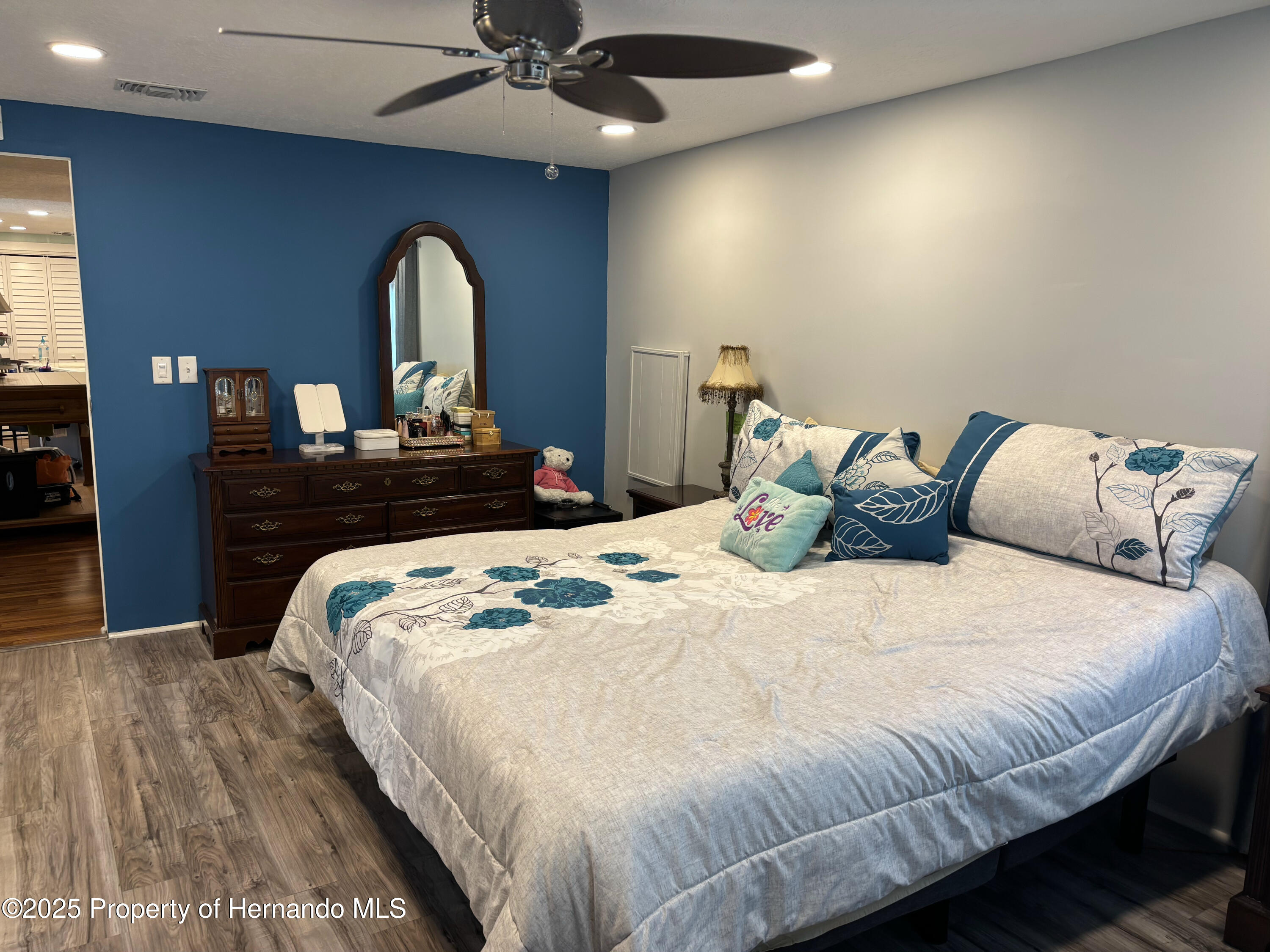 15693 Brookridge Boulevard, Brooksville, Florida image 13