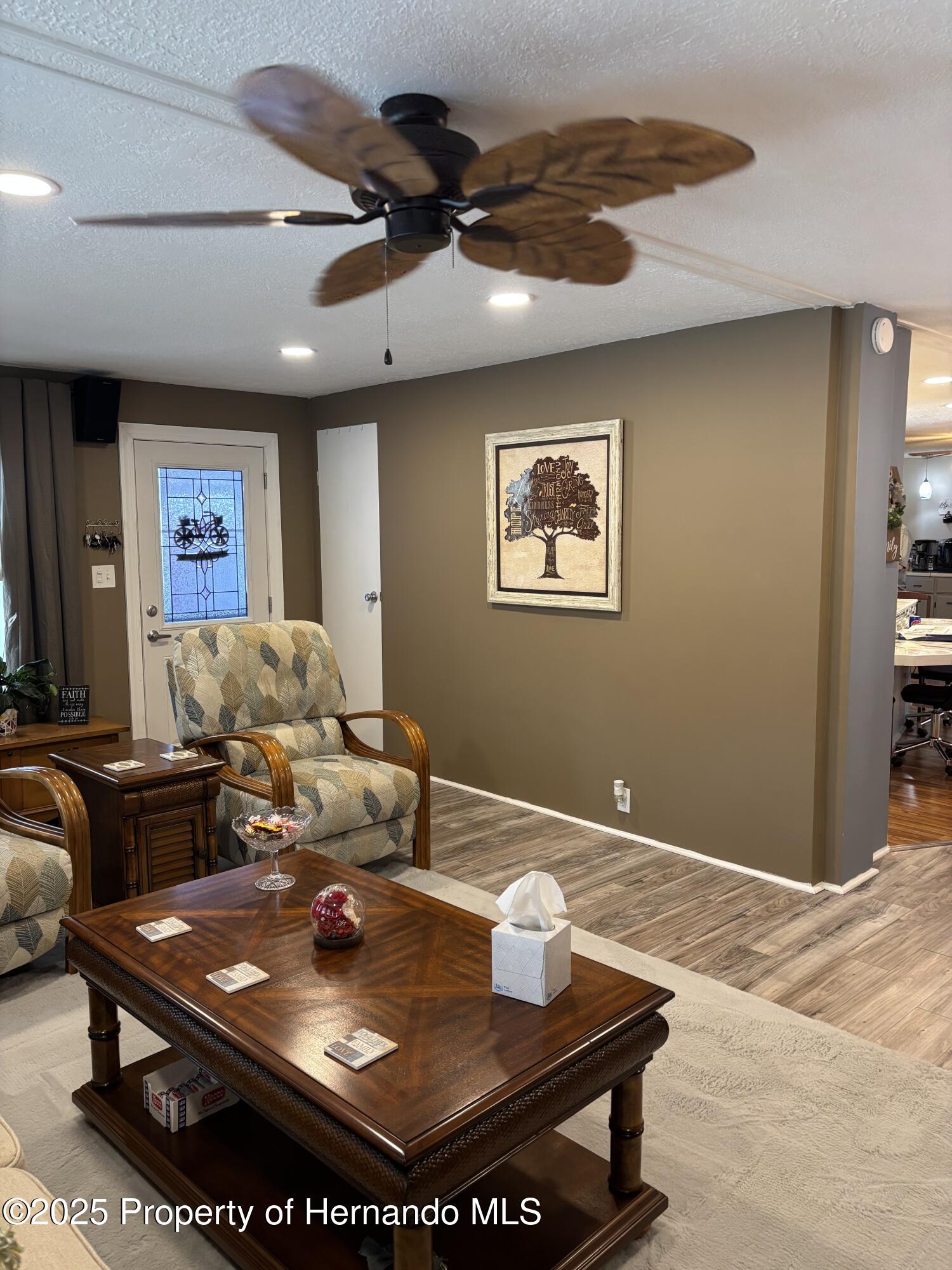 15693 Brookridge Boulevard, Brooksville, Florida image 39