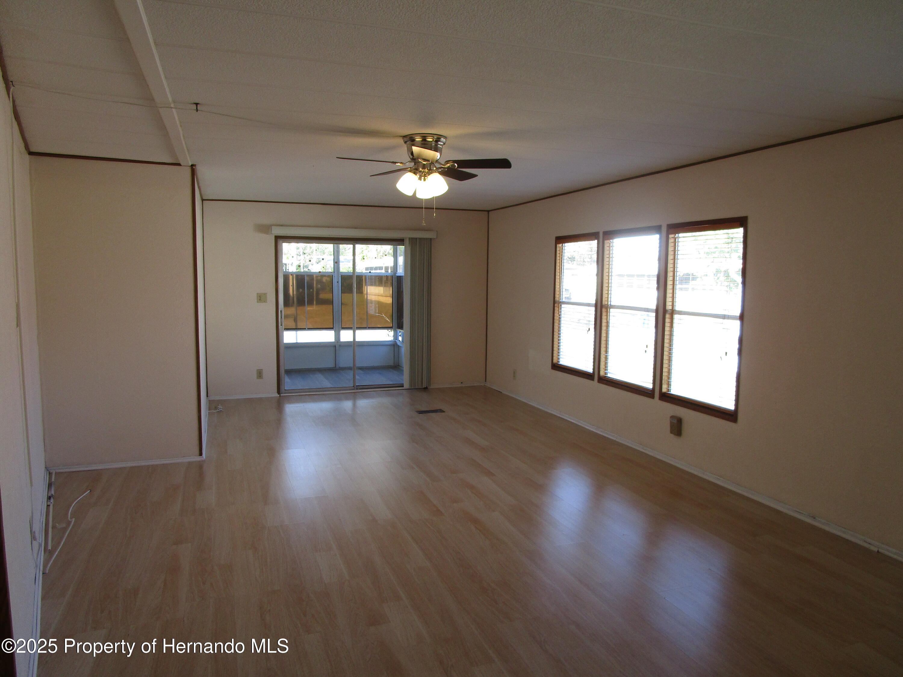 14210 Edmonds Street, Brooksville, Florida image 9