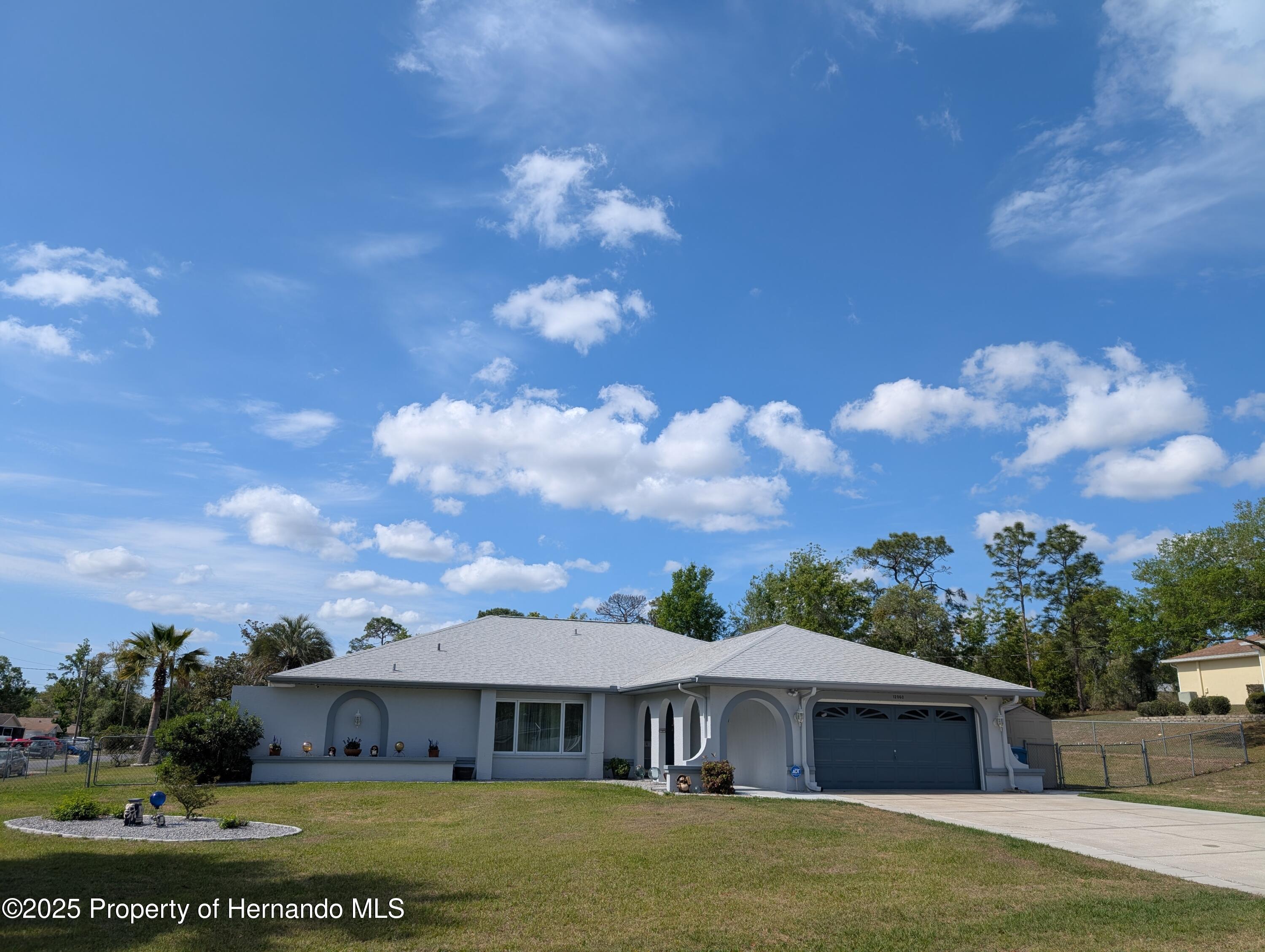 12060 Topaz Street, Spring Hill, Florida image 2