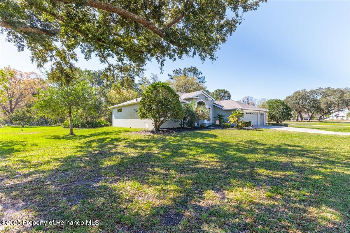 106 Sycamore Circle, Homosassa, Florida image 10