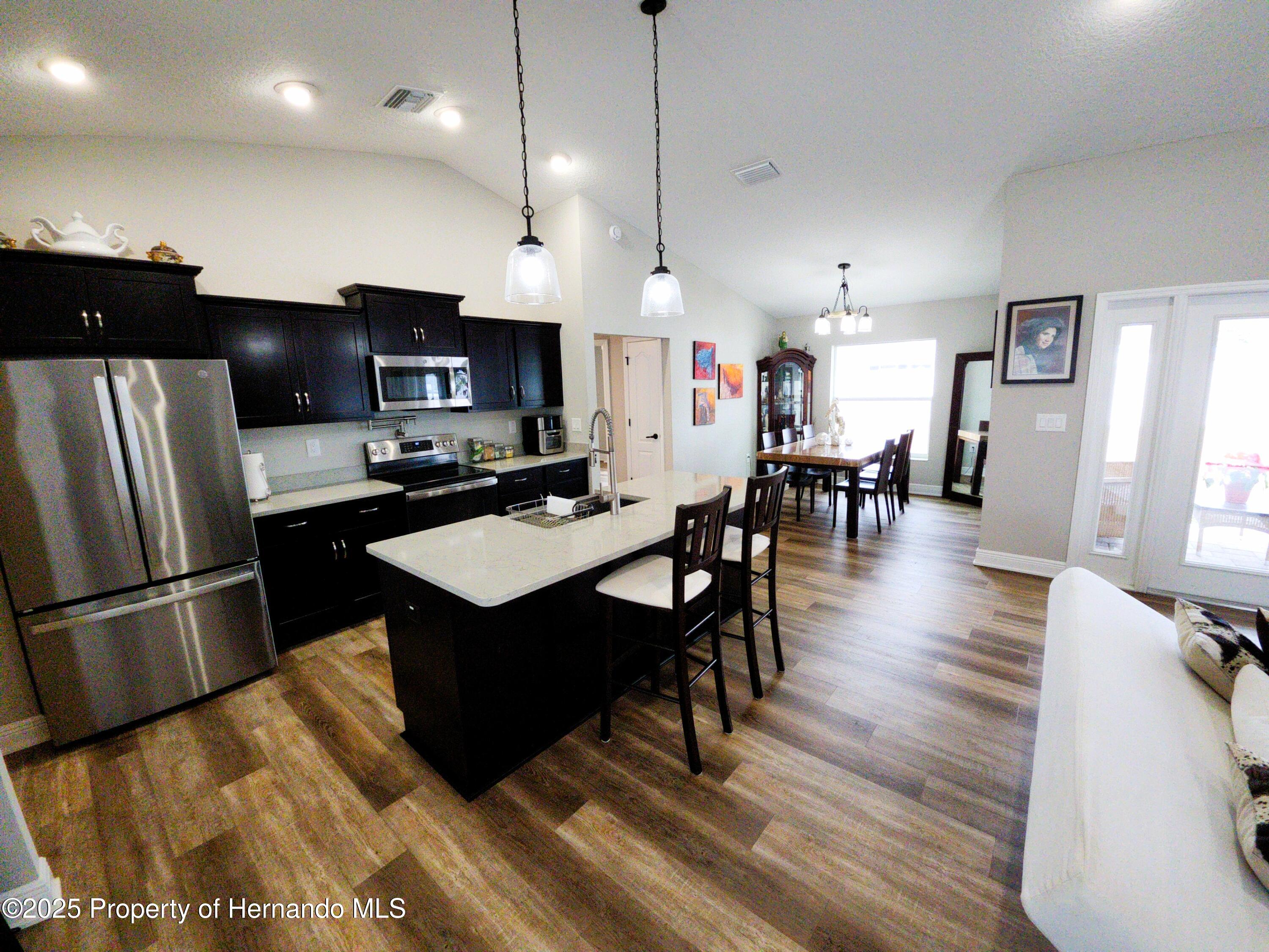 9089 Dupont Avenue, Spring Hill, Florida image 9