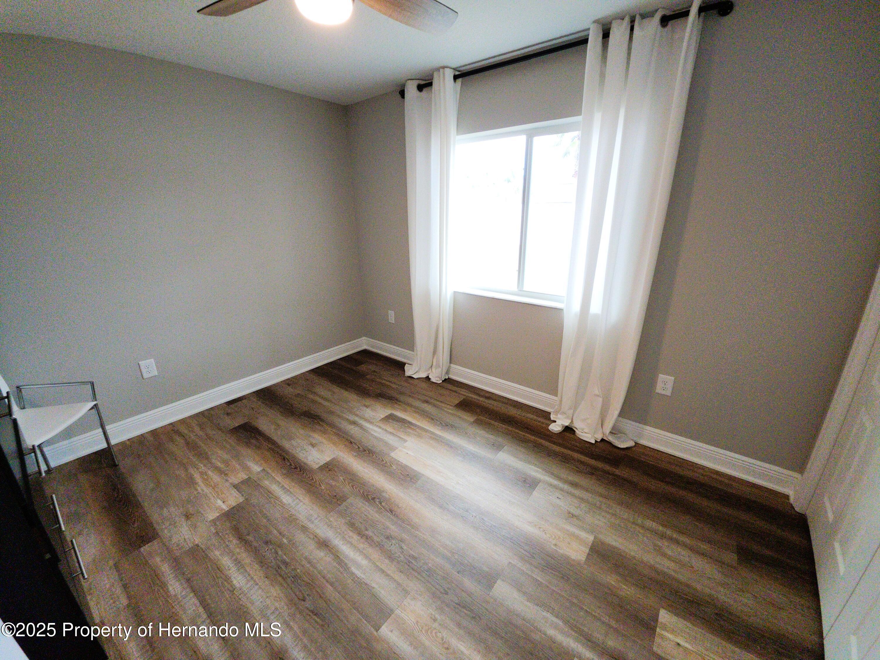 9089 Dupont Avenue, Spring Hill, Florida image 29