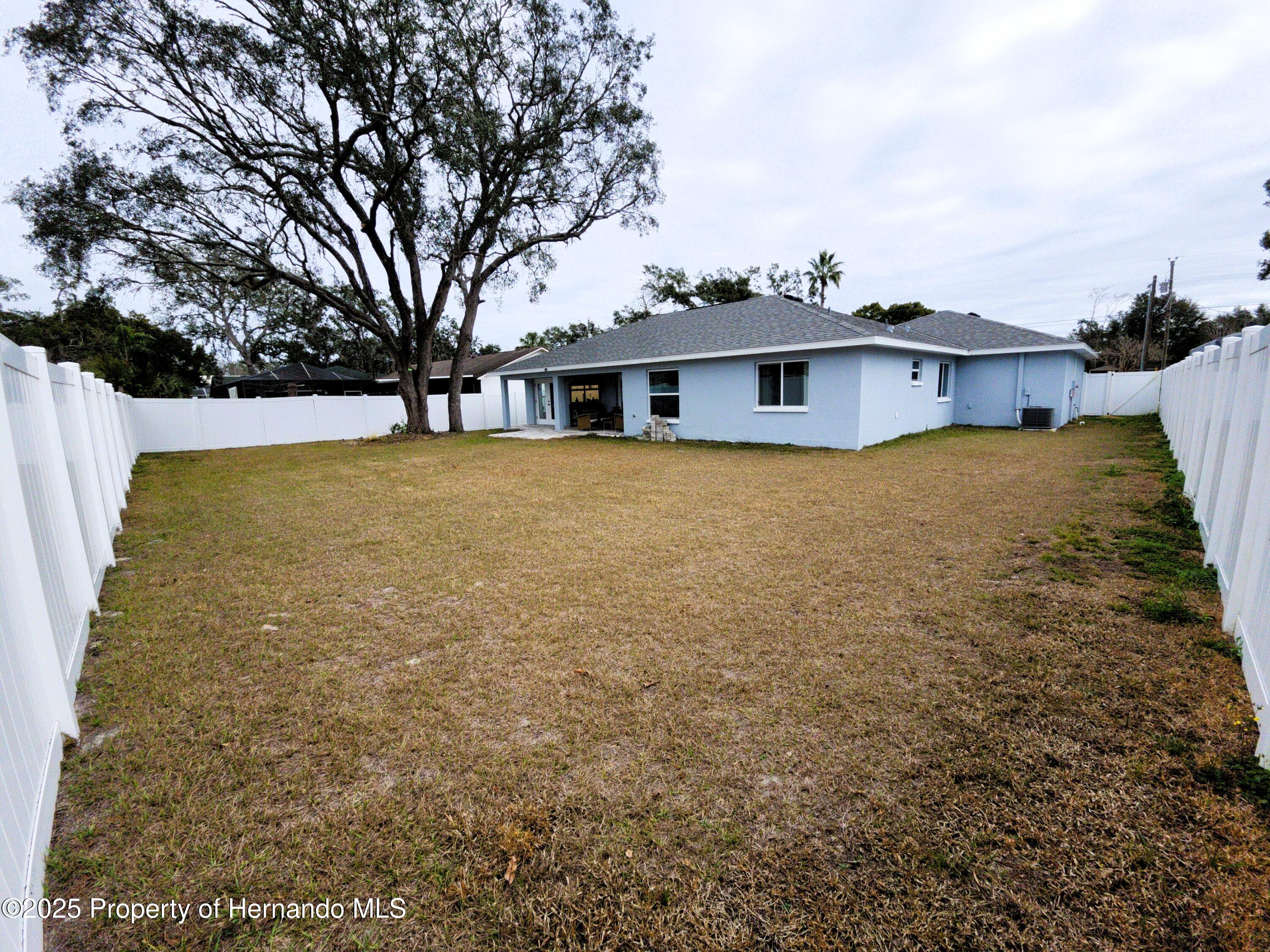 9089 Dupont Avenue, Spring Hill, Florida image 28