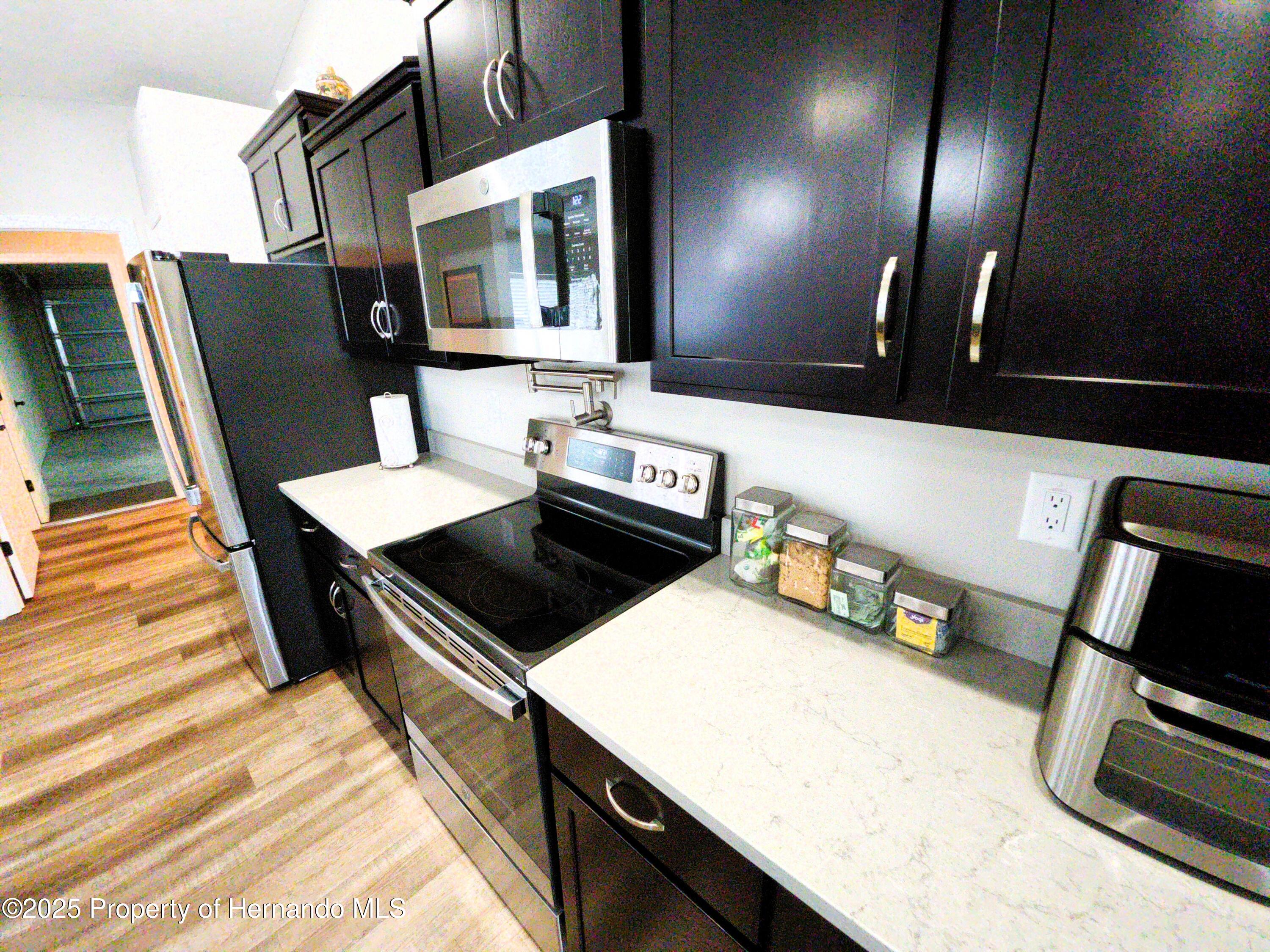 9089 Dupont Avenue, Spring Hill, Florida image 13