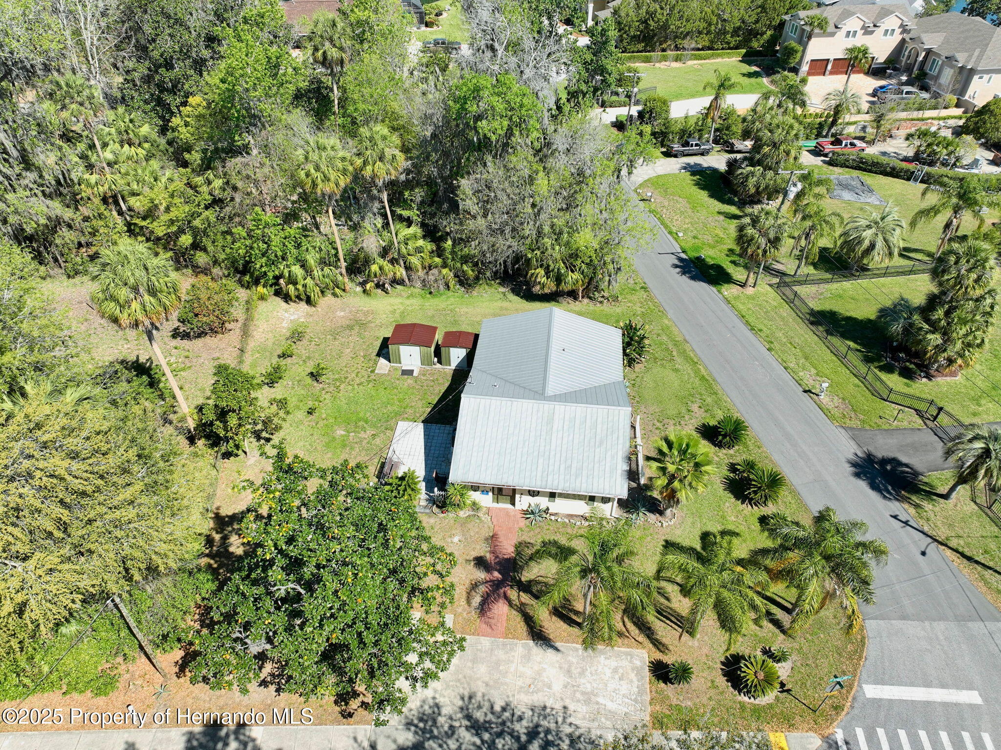 1149 SE Kings Bay Drive, Crystal River, Florida image 29