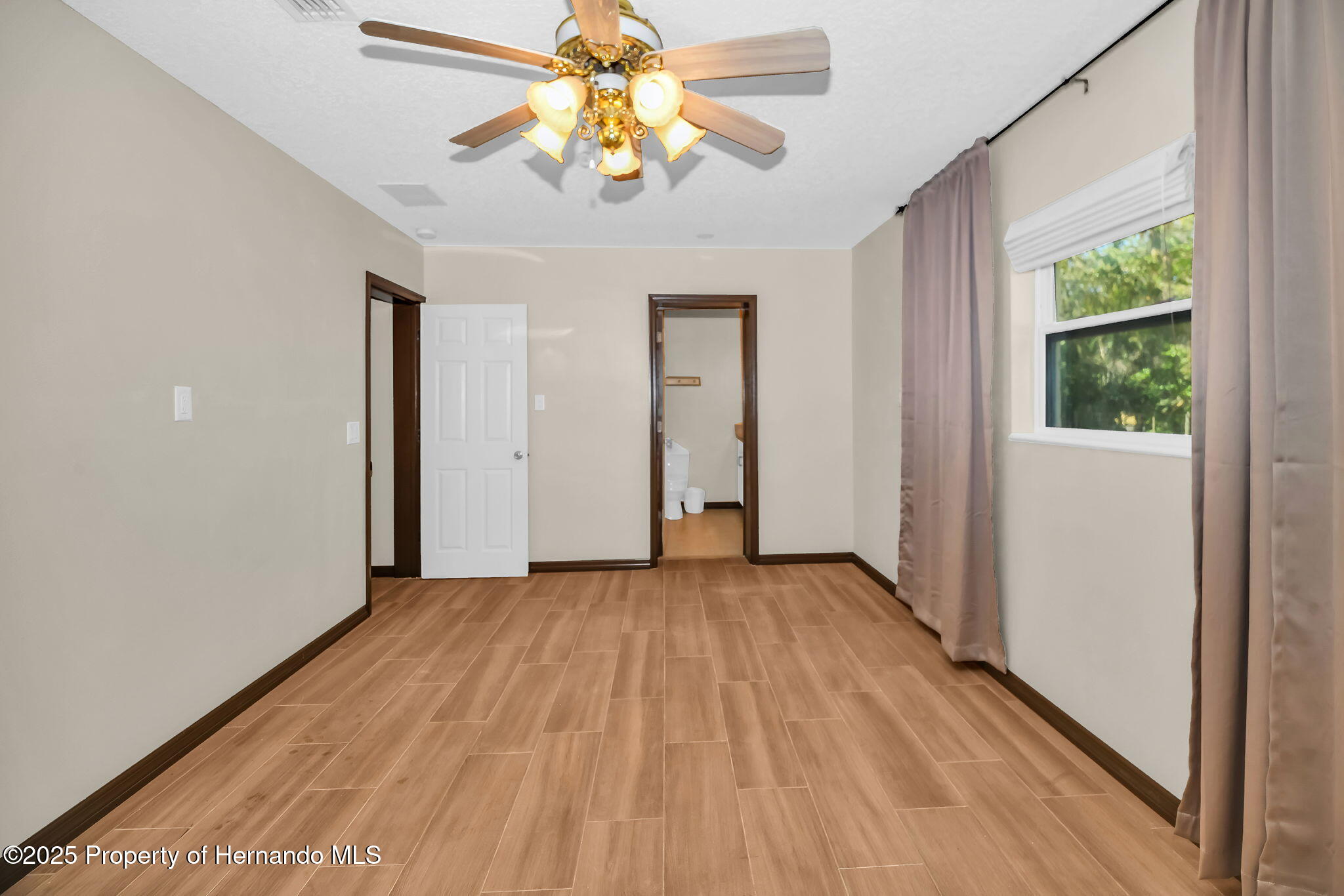 1149 SE Kings Bay Drive, Crystal River, Florida image 20