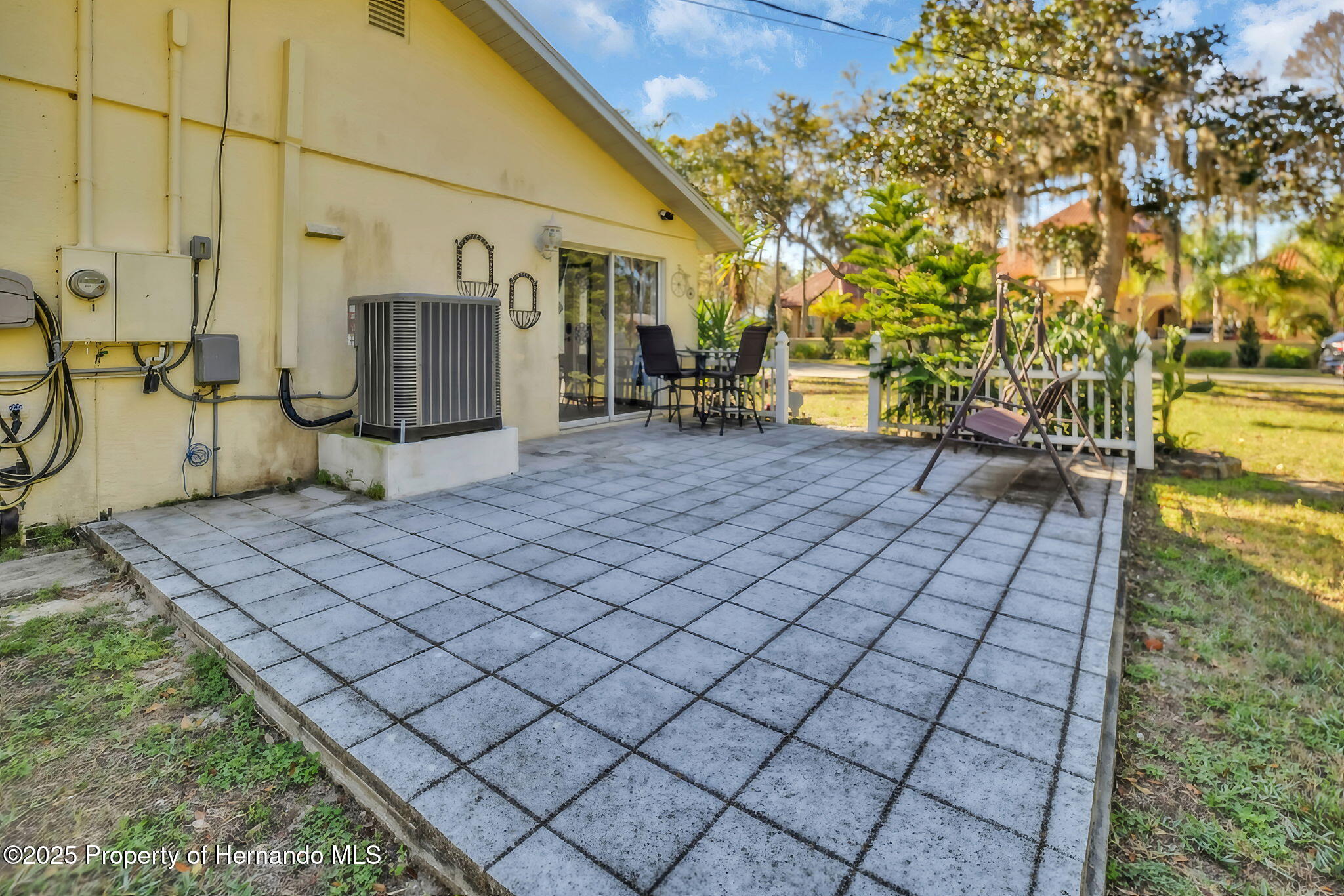 1149 SE Kings Bay Drive, Crystal River, Florida image 27