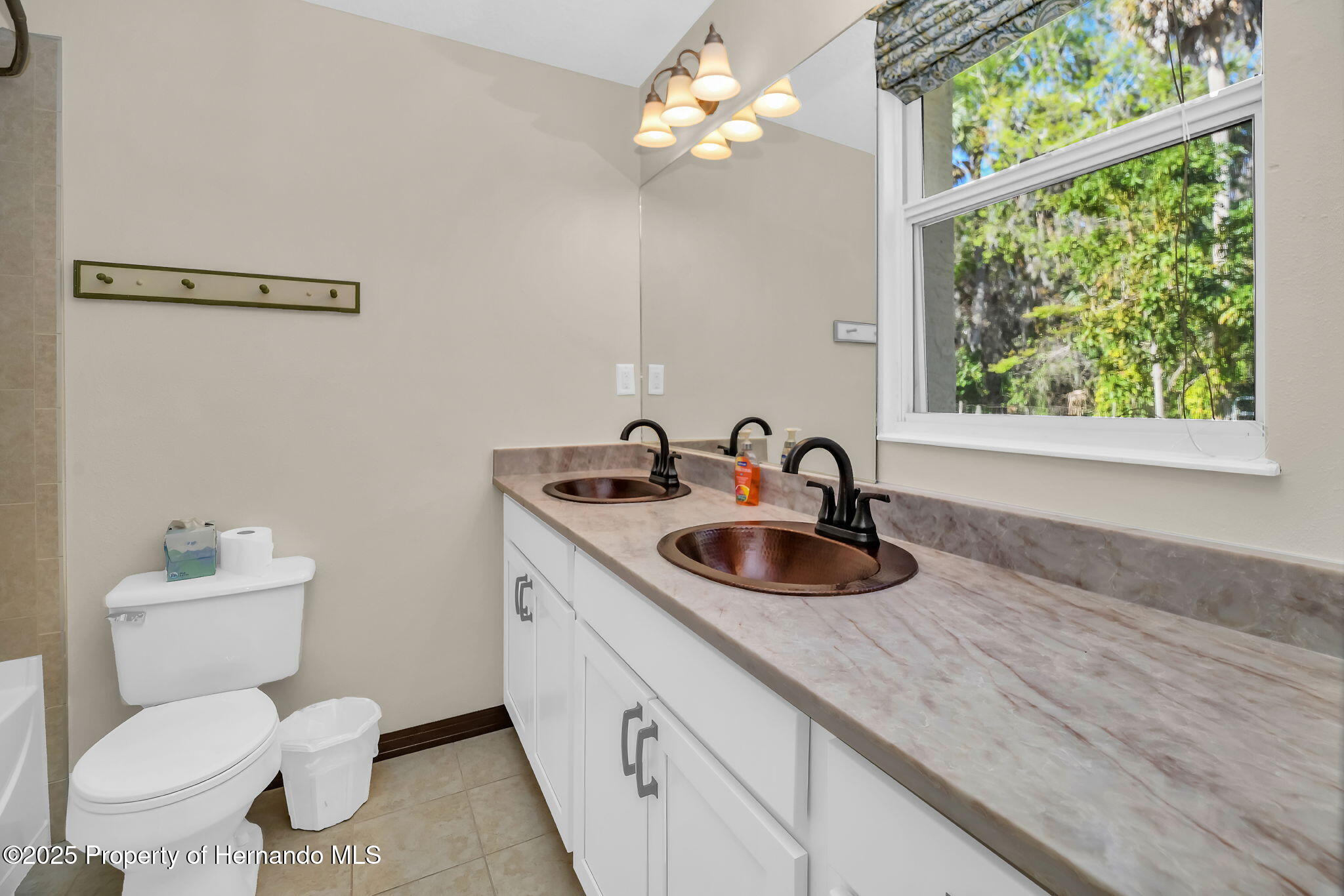 1149 SE Kings Bay Drive, Crystal River, Florida image 24