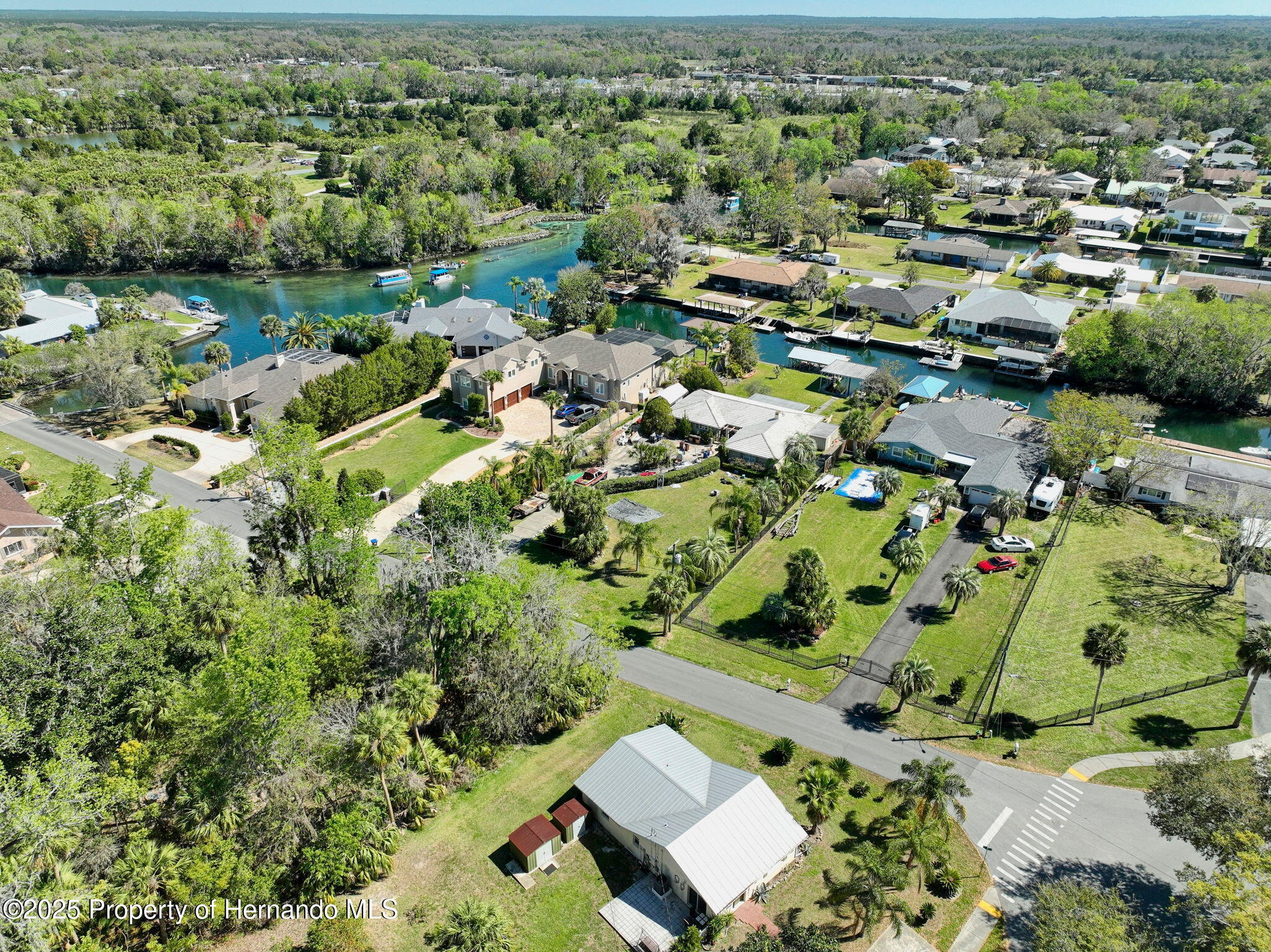 1149 SE Kings Bay Drive, Crystal River, Florida image 33