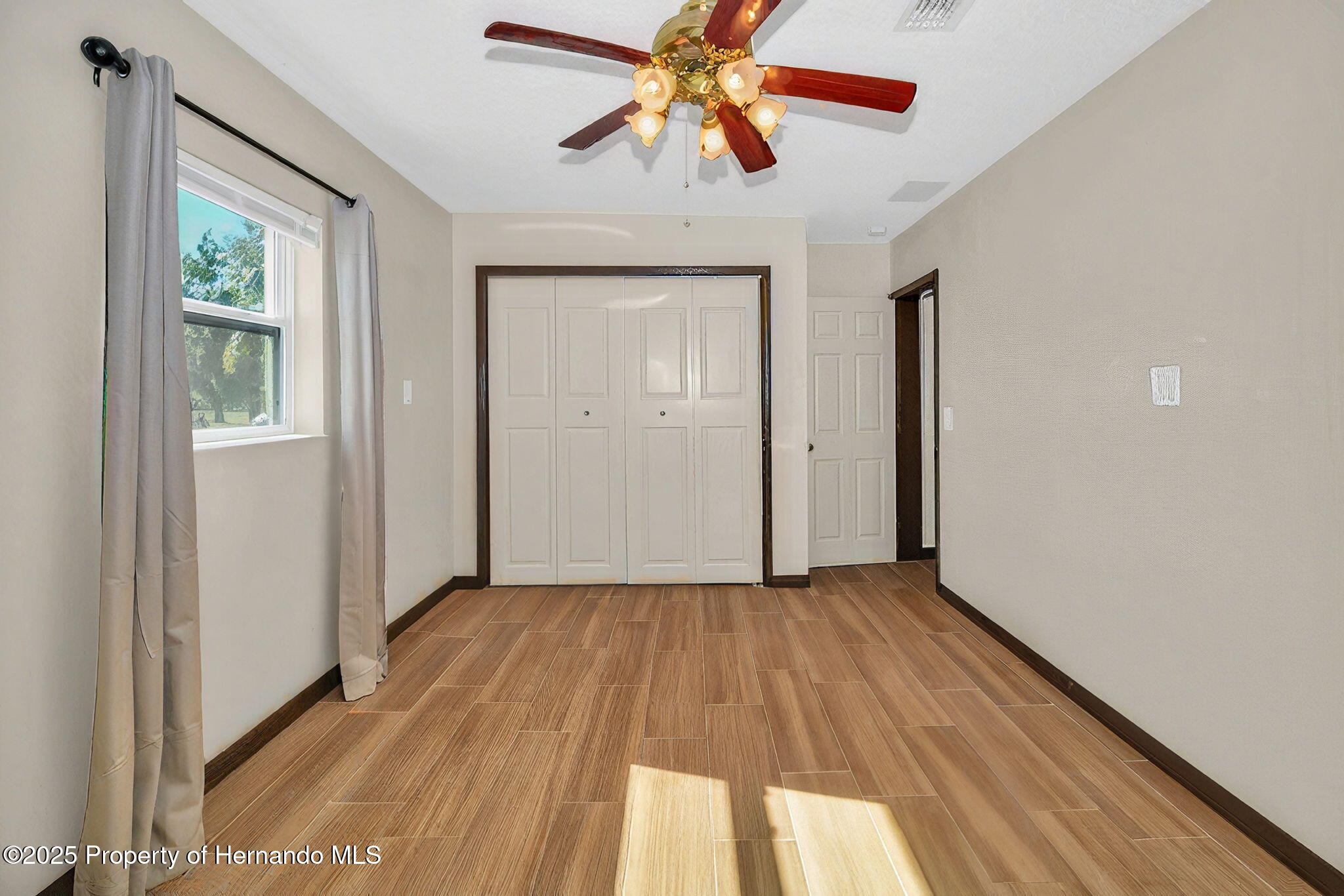 1149 SE Kings Bay Drive, Crystal River, Florida image 16