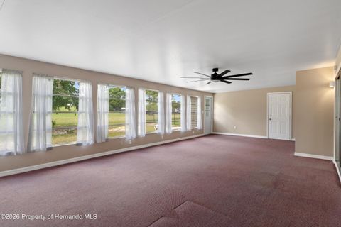 Mobile Home For Sale - 8104 Dinsmore Street<br/> Hernando County, Brooksville, FL 34613