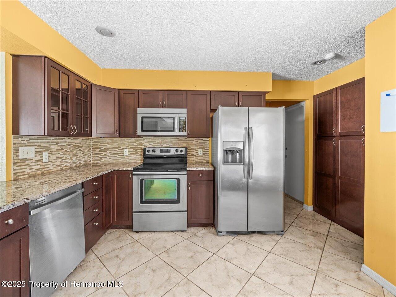 12000 S Canna Point, Floral City, Florida image 10