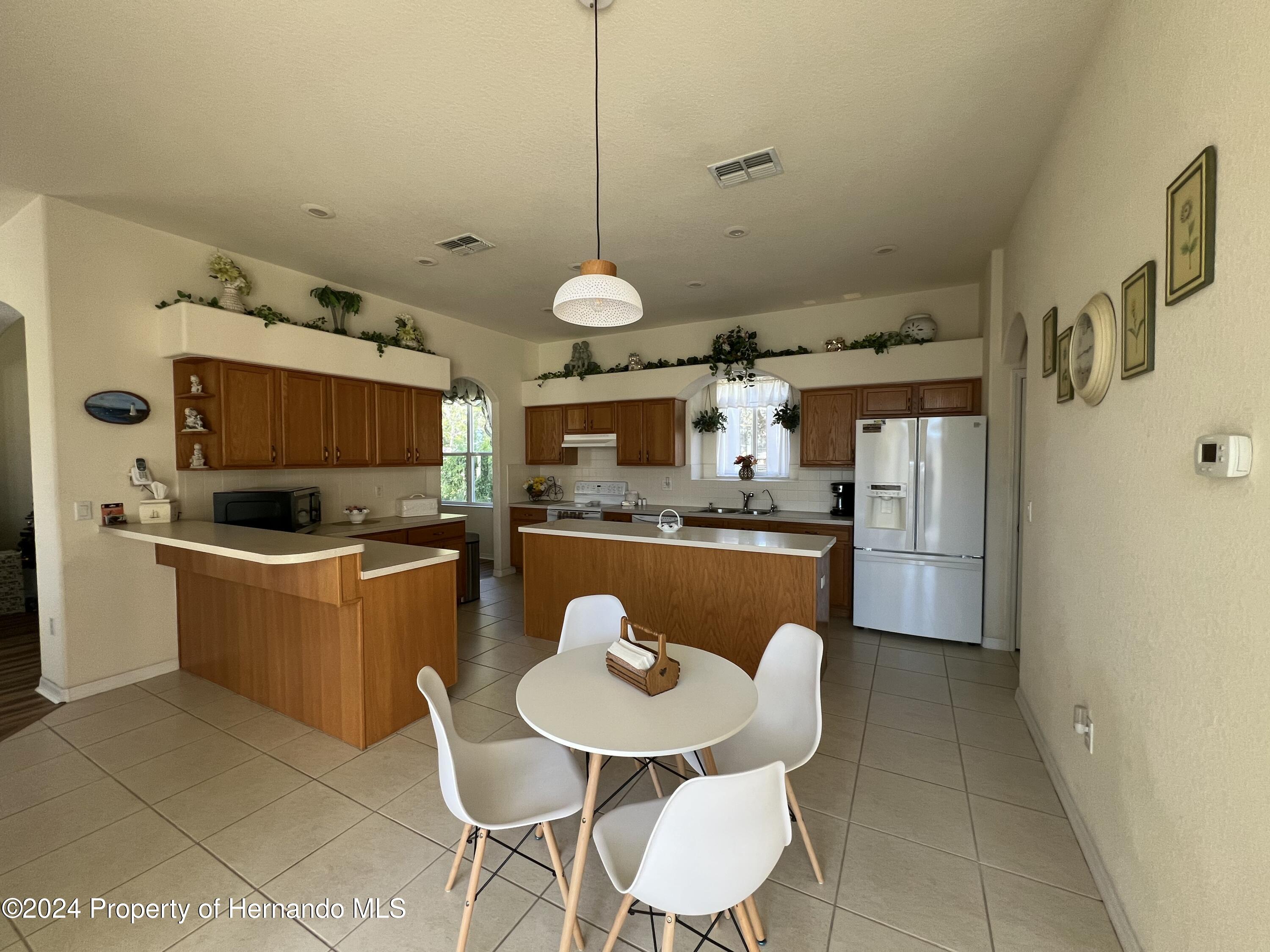 11405 Warm Wind Way, Weeki Wachee, Florida image 44