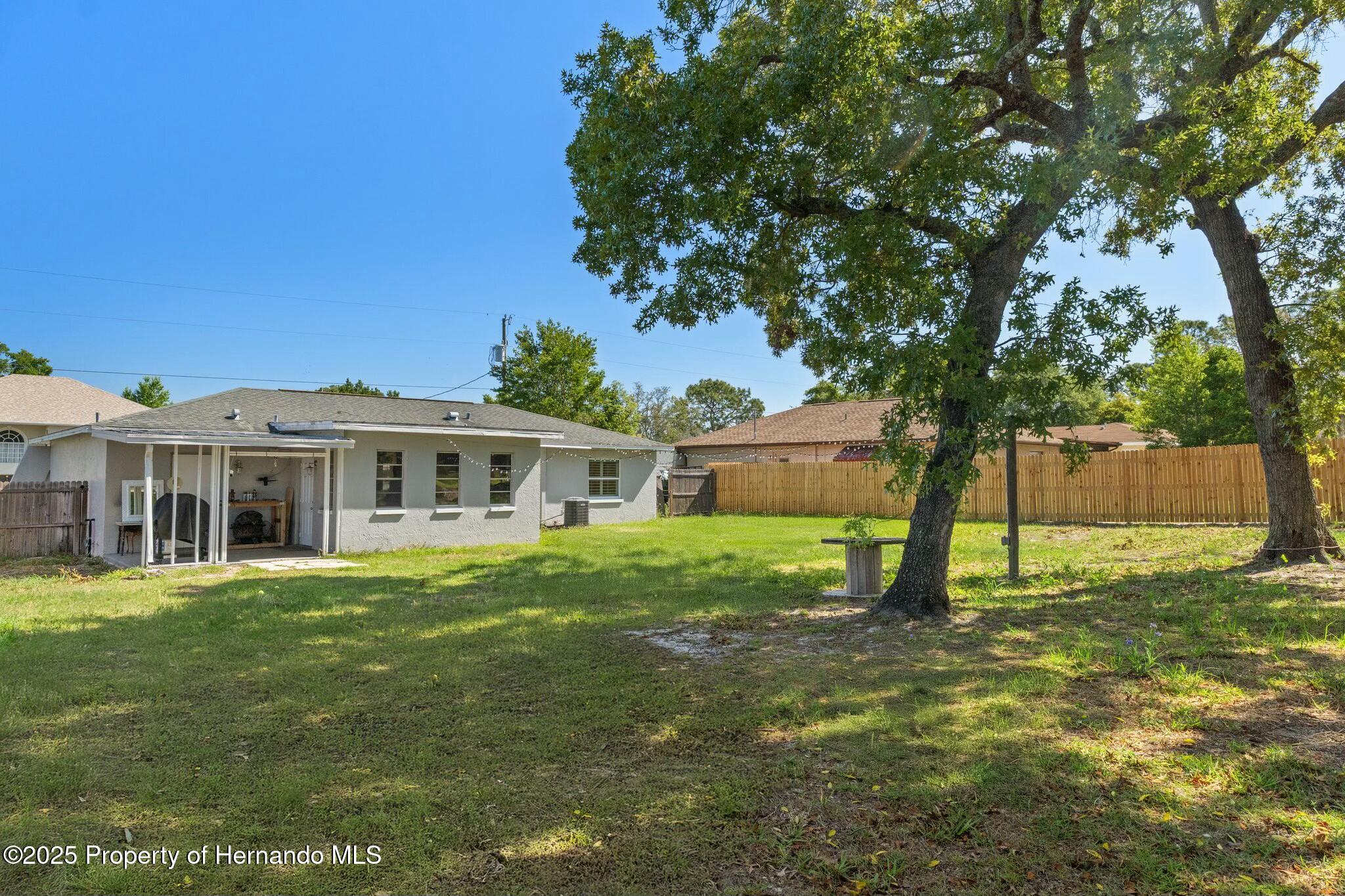 12252 Verona Street, Spring Hill, Florida image 31
