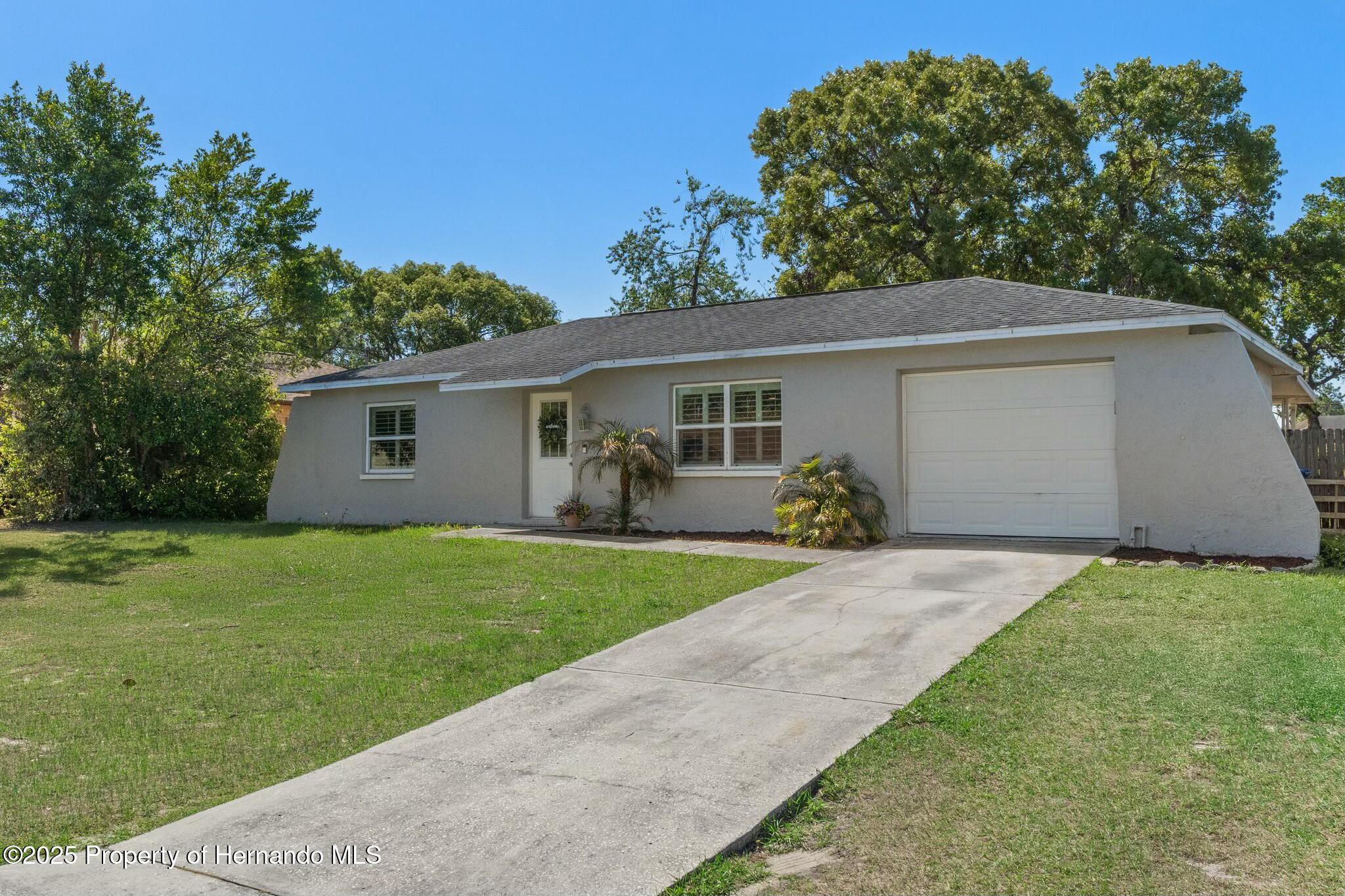 12252 Verona Street, Spring Hill, Florida image 26