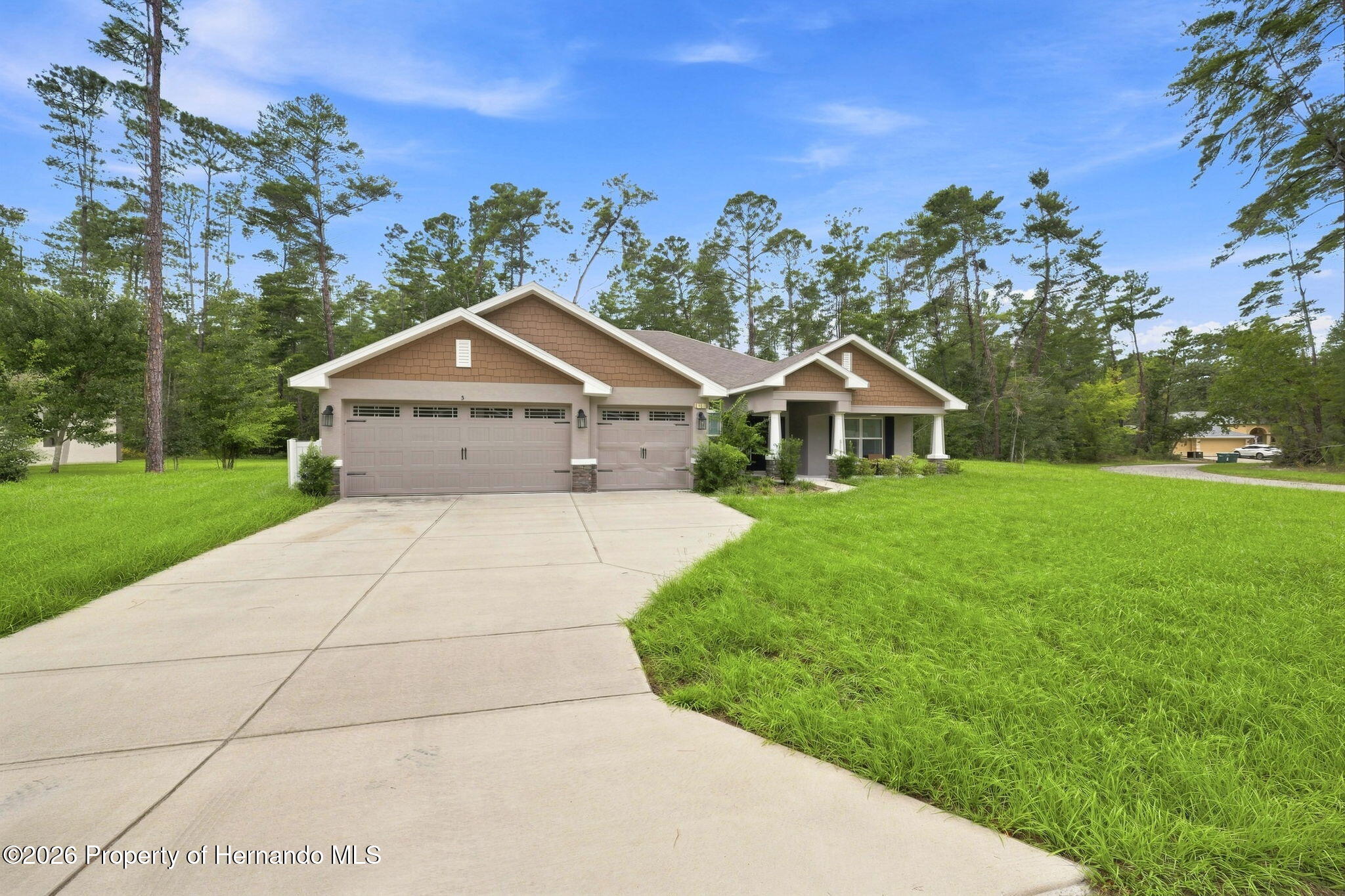 5 Petunias Court