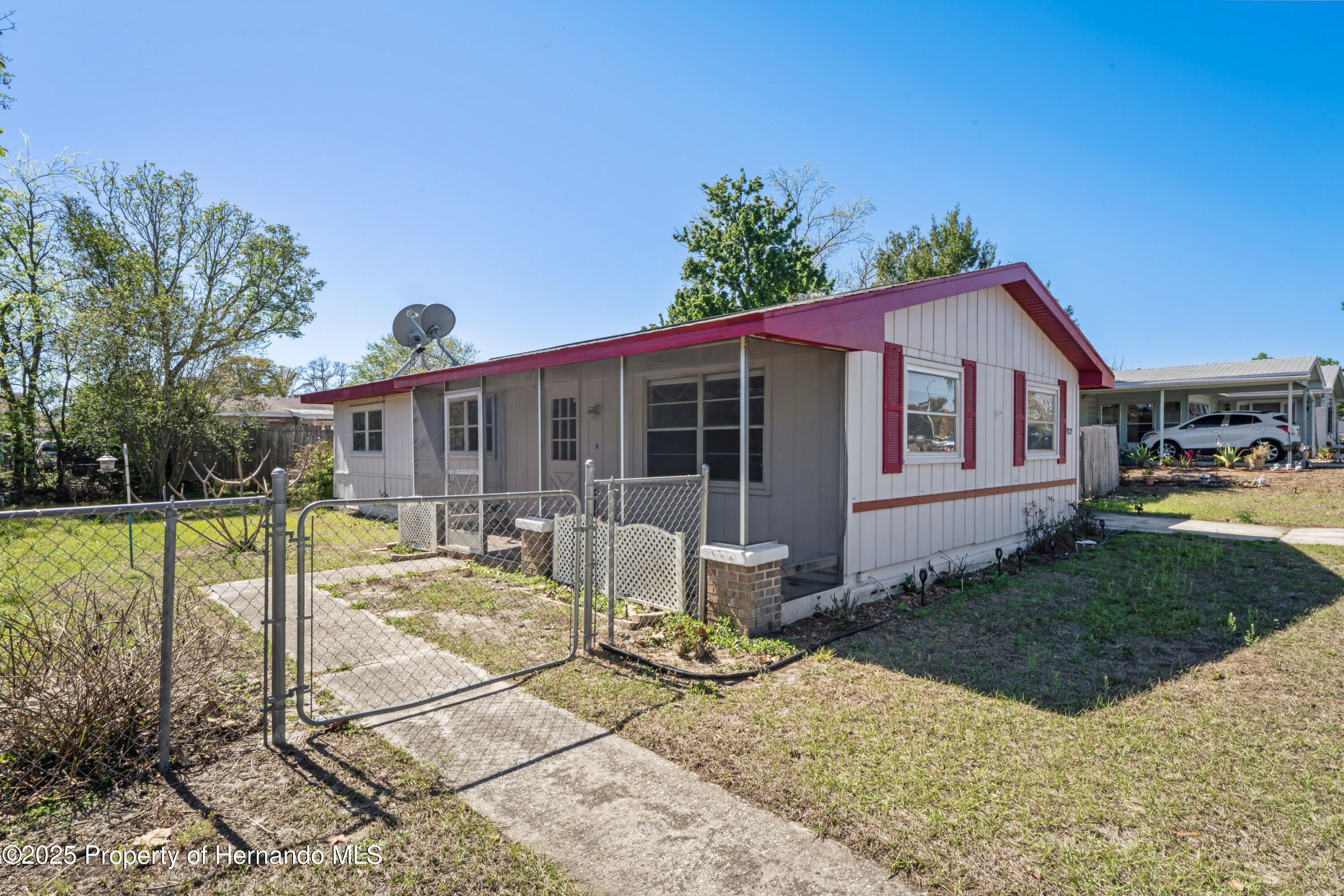 9222 Century Drive, Spring Hill, Florida image 4