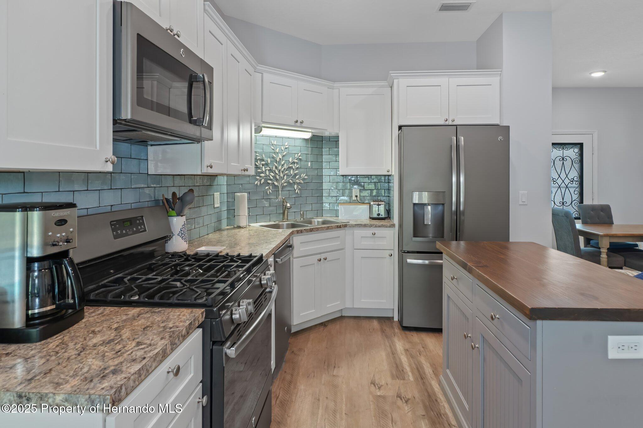 11085 Stilt Avenue, Weeki Wachee, Florida image 14