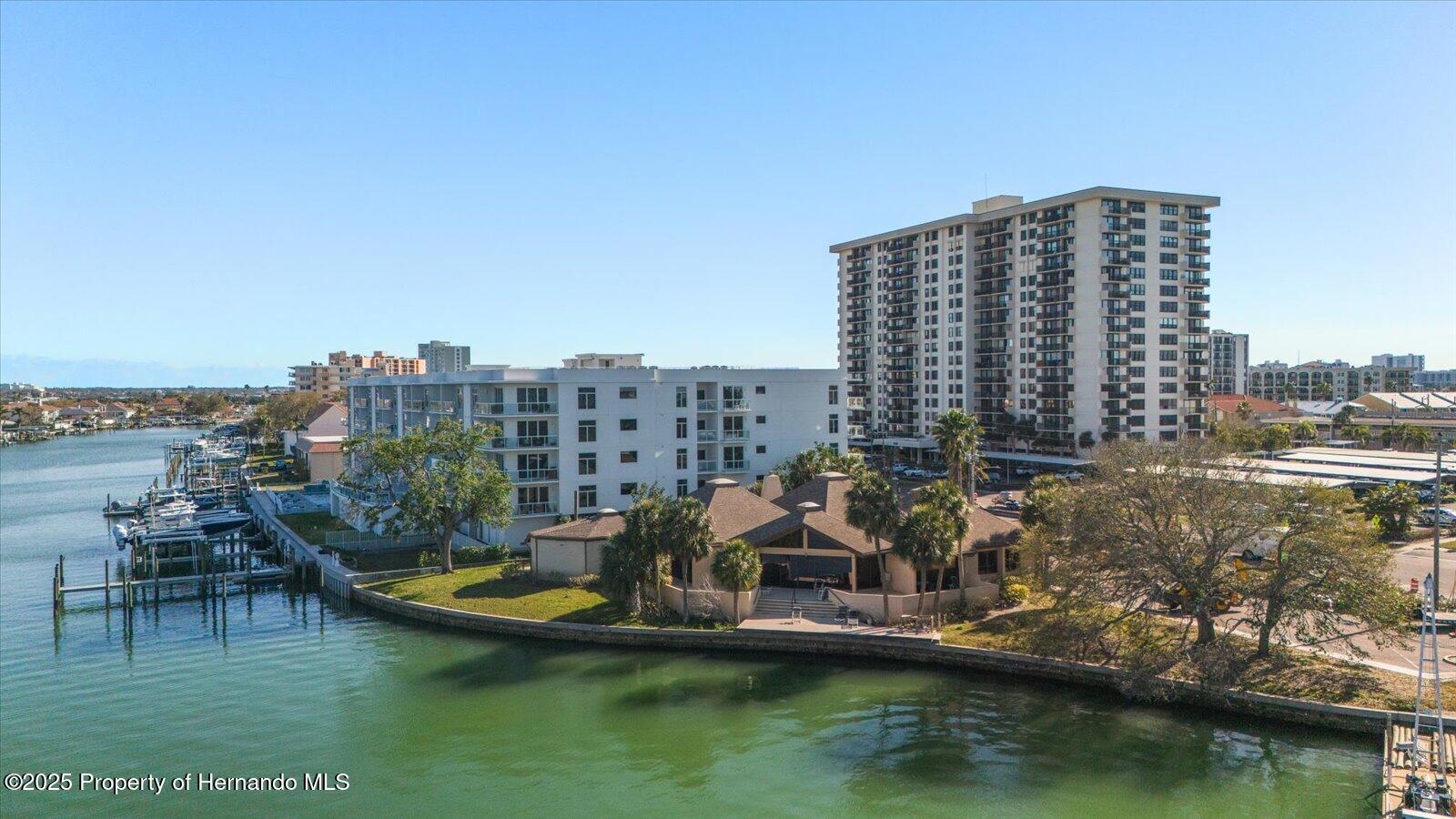 320 Island Way, Clearwater, Florida image 46