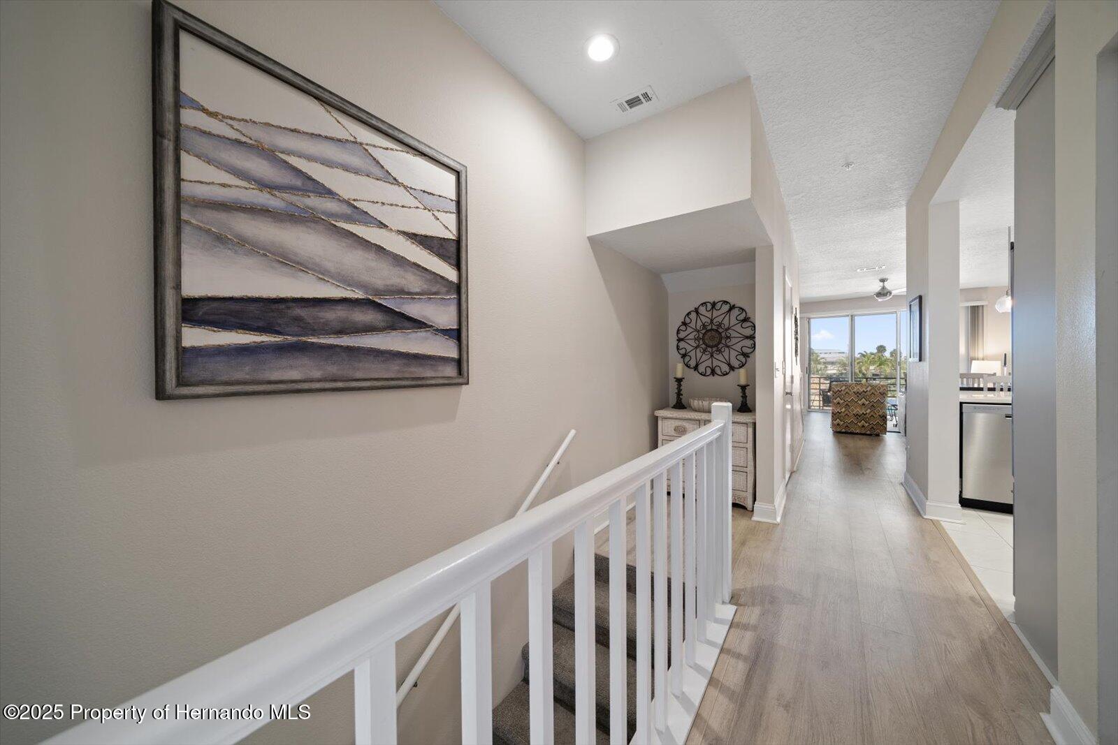 320 Island Way, Clearwater, Florida image 14