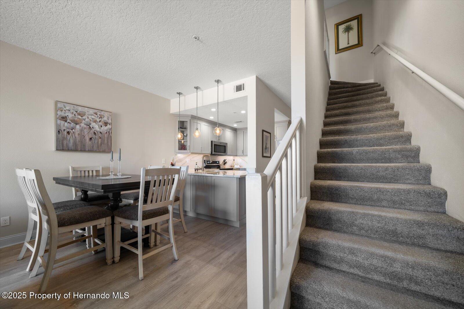 320 Island Way, Clearwater, Florida image 23