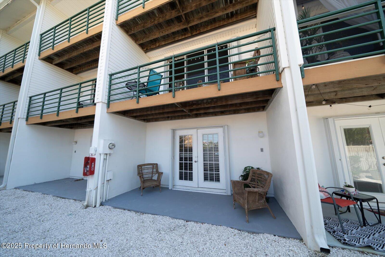 320 Island Way, Clearwater, Florida image 9