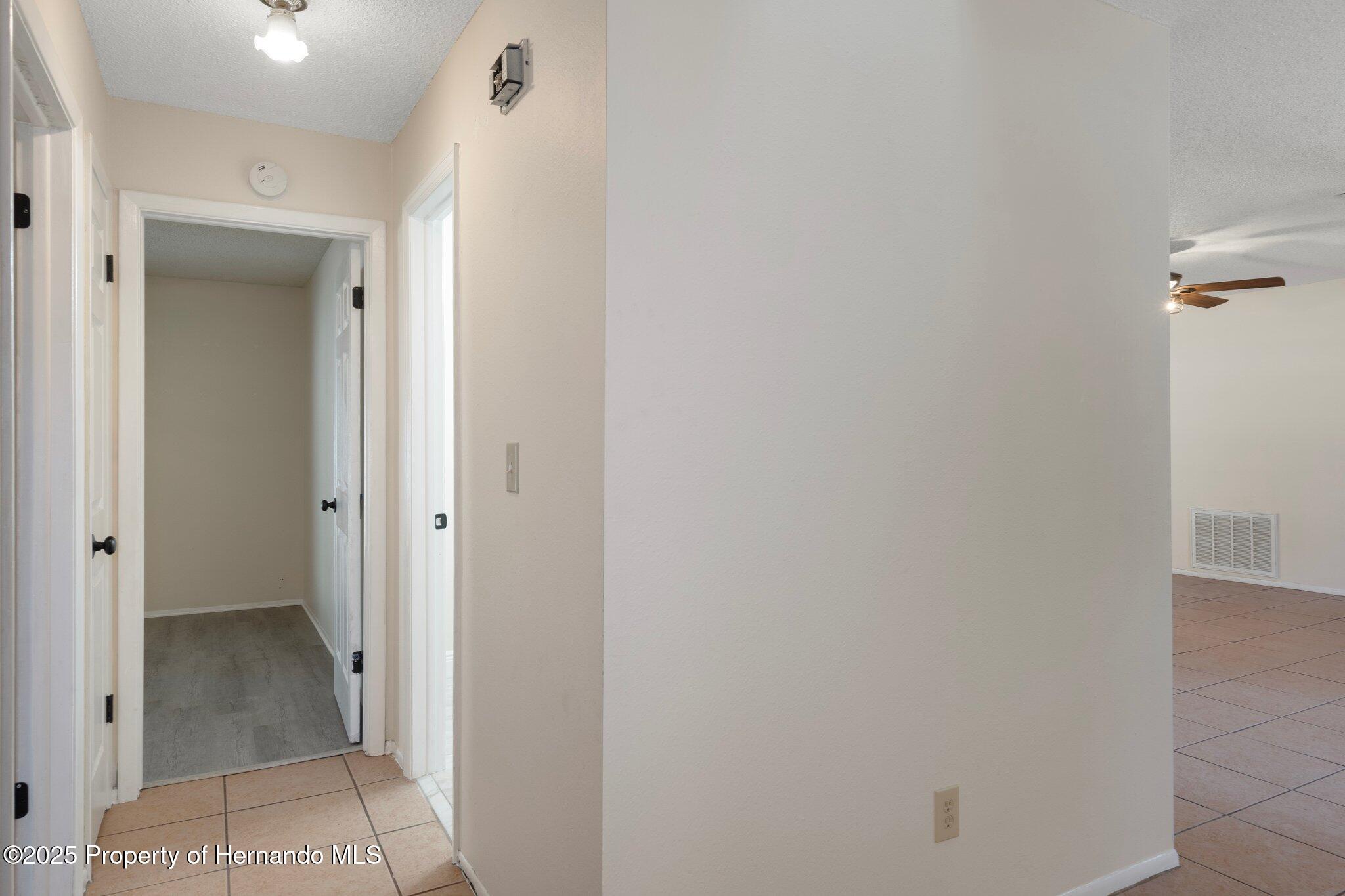 8431 Spring Hill Drive, Spring Hill, Florida image 18