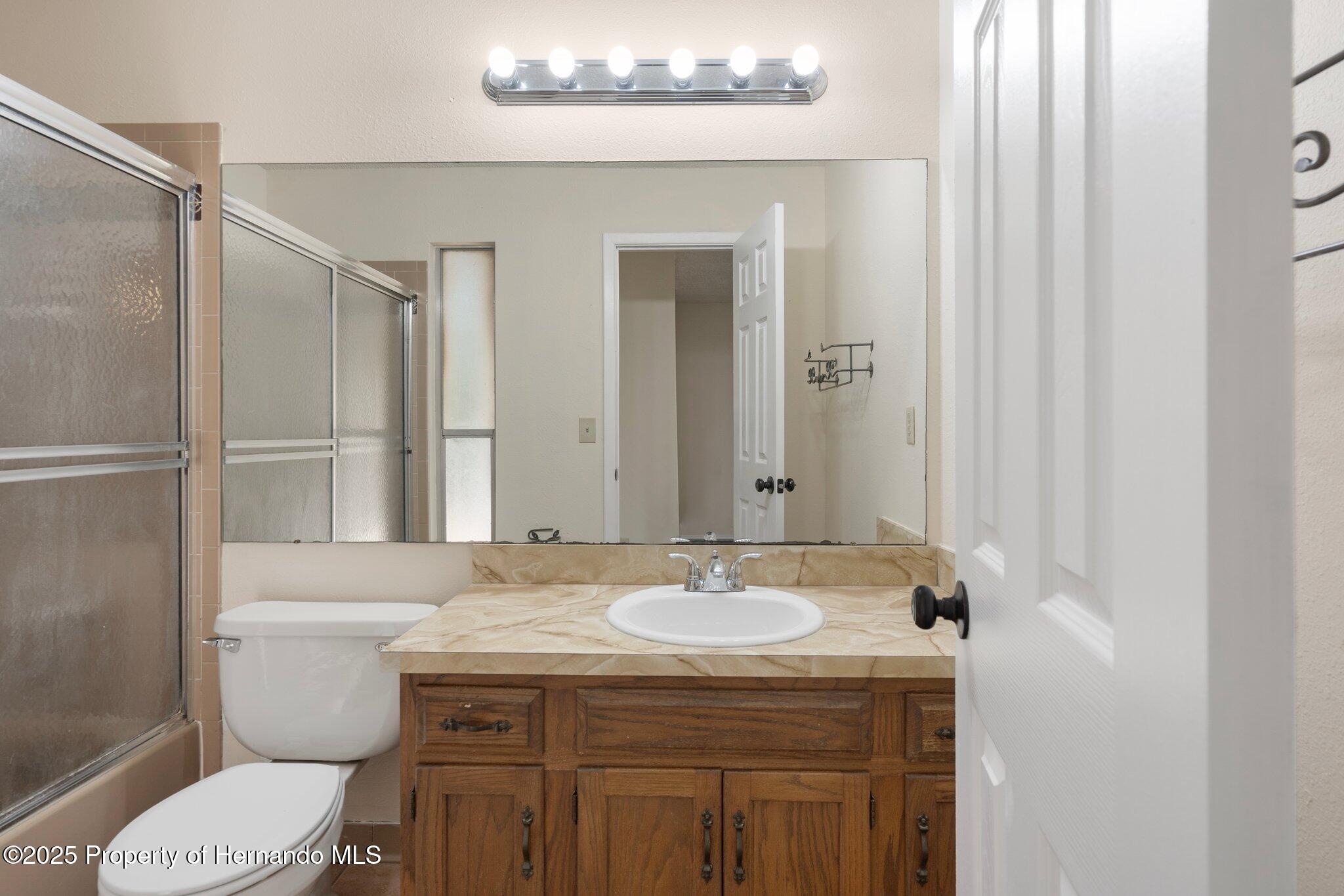 8431 Spring Hill Drive, Spring Hill, Florida image 23