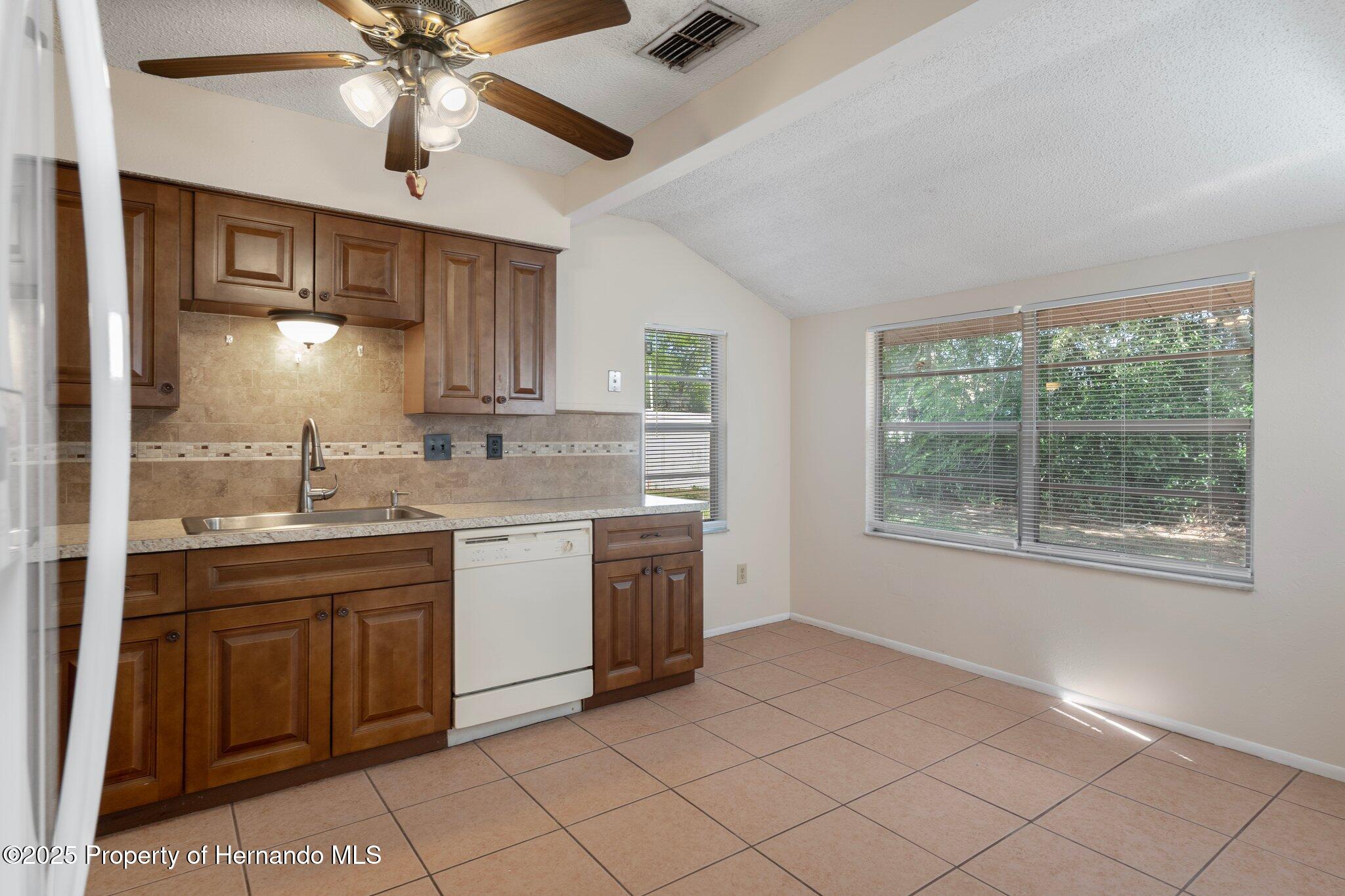 8431 Spring Hill Drive, Spring Hill, Florida image 14