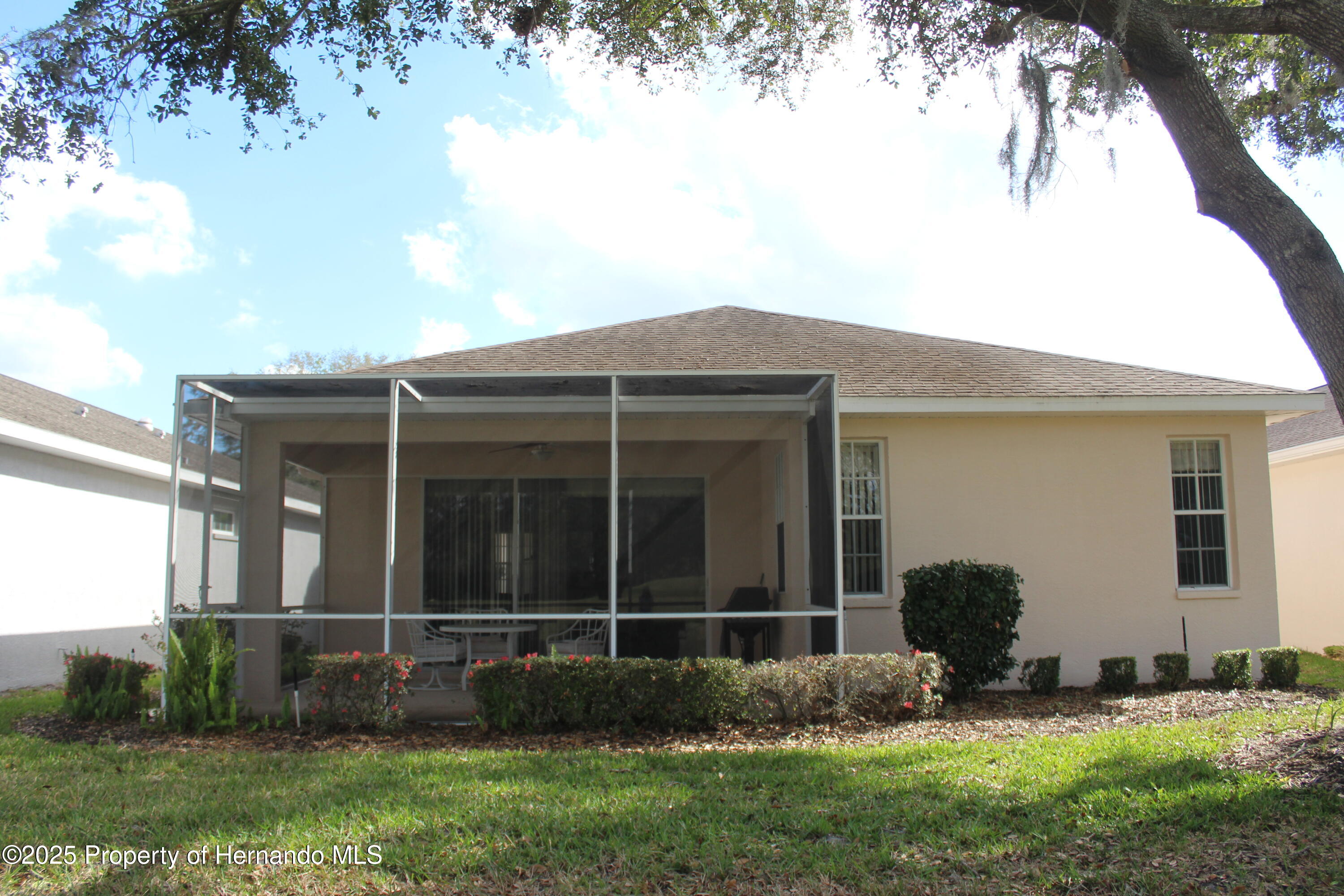 15033 Middle Fairway Drive, Spring Hill, Florida image 3