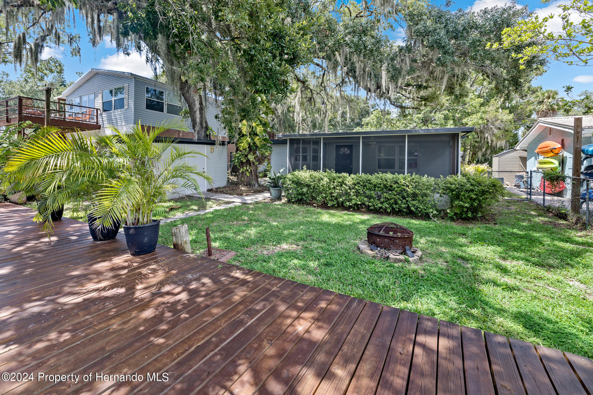 5369 Tuscawilla Drive, Weeki Wachee, Florida image 25