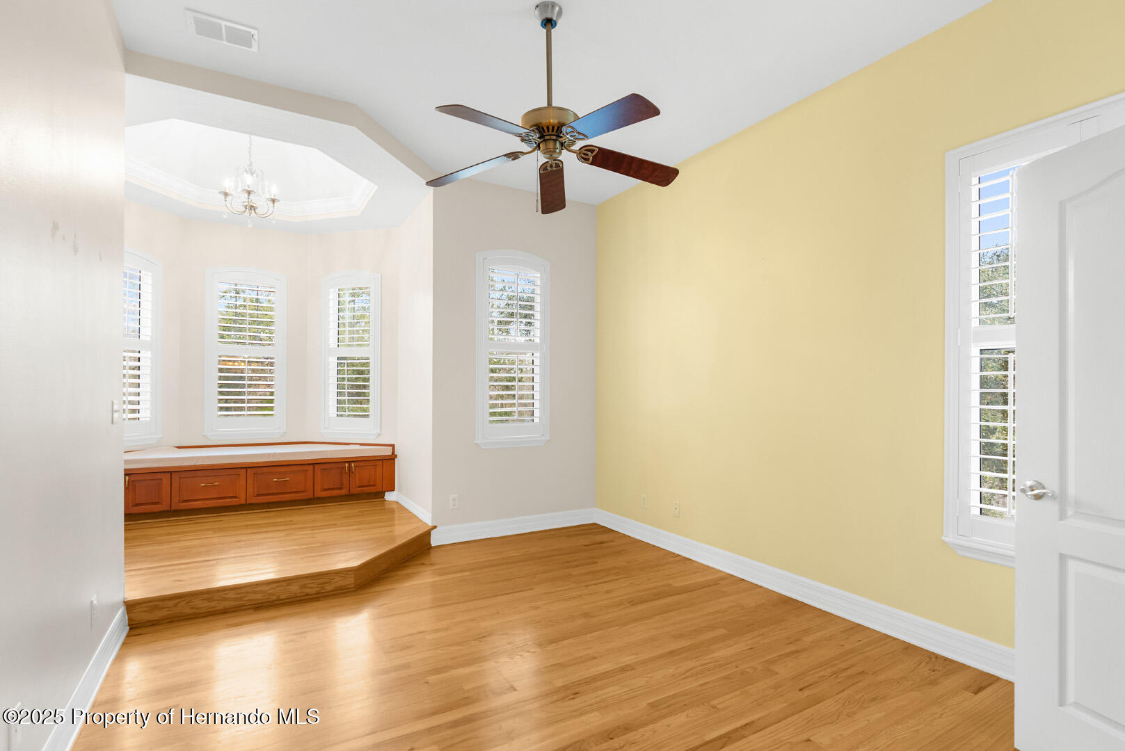 22770 Skyview Circle, Brooksville, Florida image 29