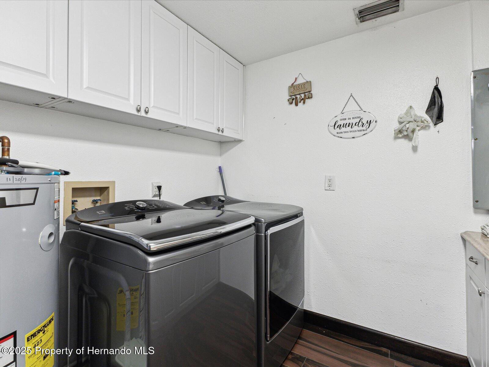 13052 Drysdale Street, Spring Hill, Florida image 34