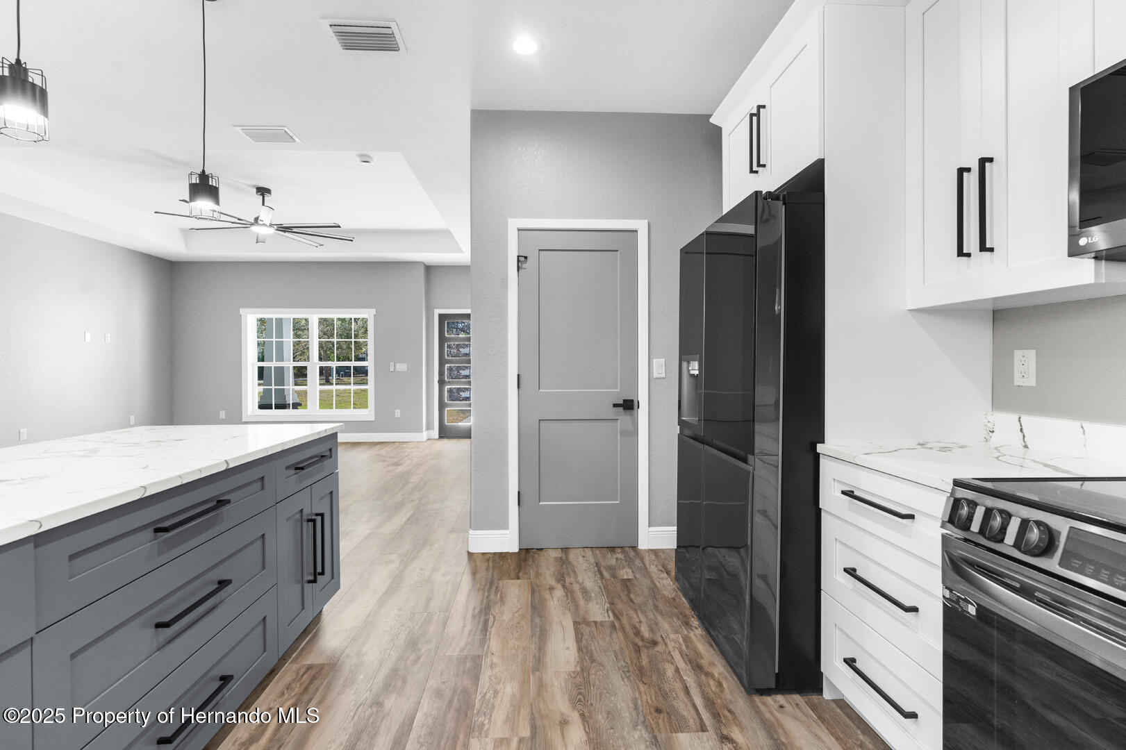 10379 Golden Avenue, Weeki Wachee, Florida image 12
