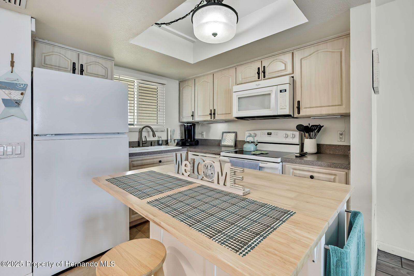 6009 Sea Ranch Drive #414E, Hudson, Florida image 10