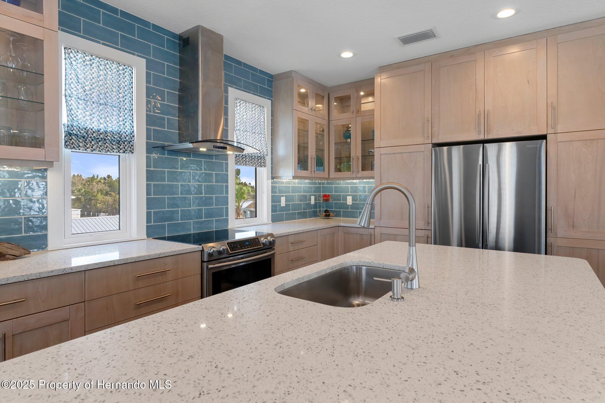 3371 Mangrove Drive, HERNANDO BEACH, Florida image 17