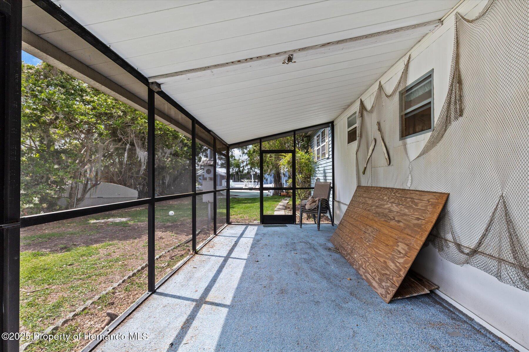 5266 Palisade Drive, Weeki Wachee, Florida image 22