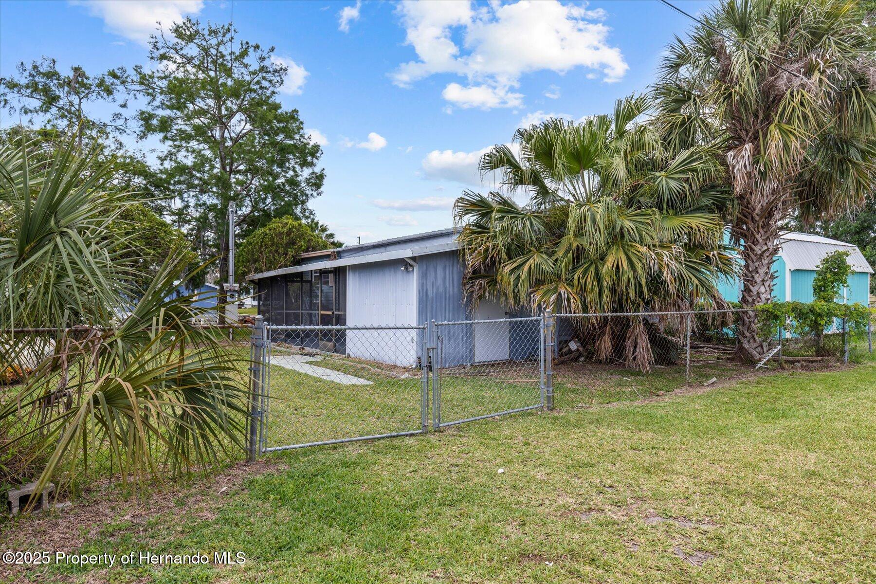 5266 Palisade Drive, Weeki Wachee, Florida image 17