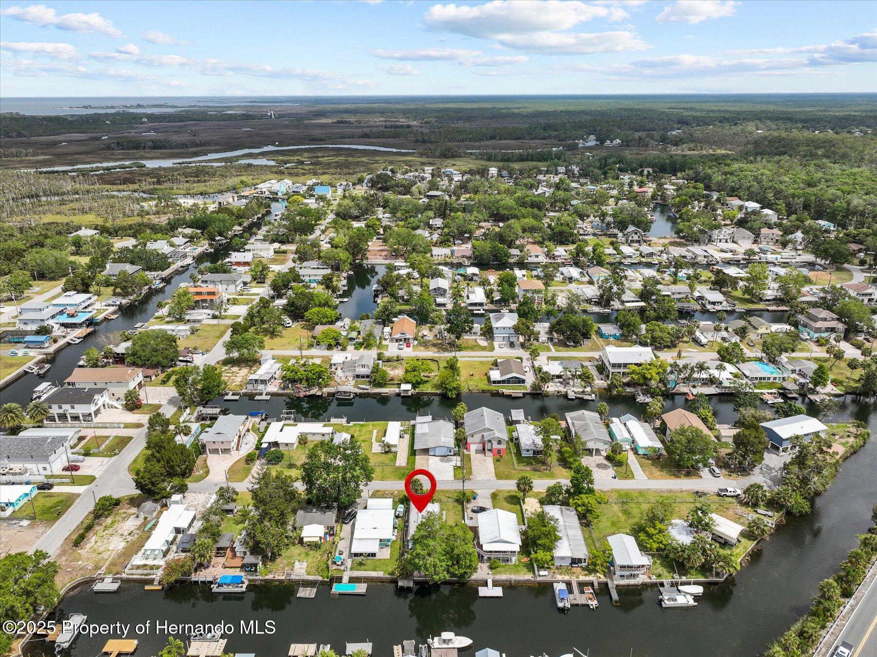 5266 Palisade Drive, Weeki Wachee, Florida image 12