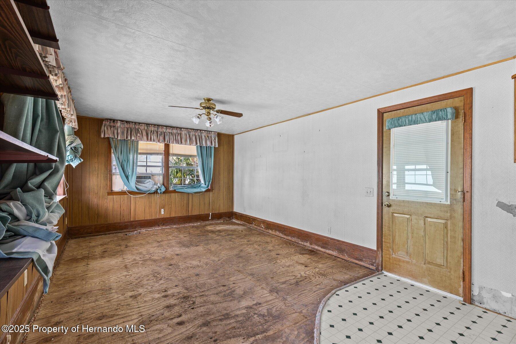 5266 Palisade Drive, Weeki Wachee, Florida image 24