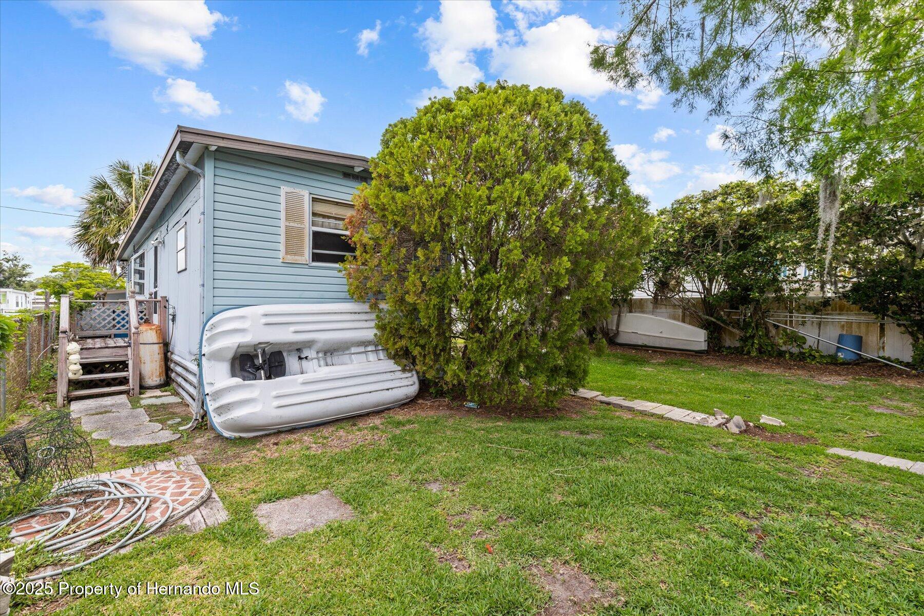 5266 Palisade Drive, Weeki Wachee, Florida image 40