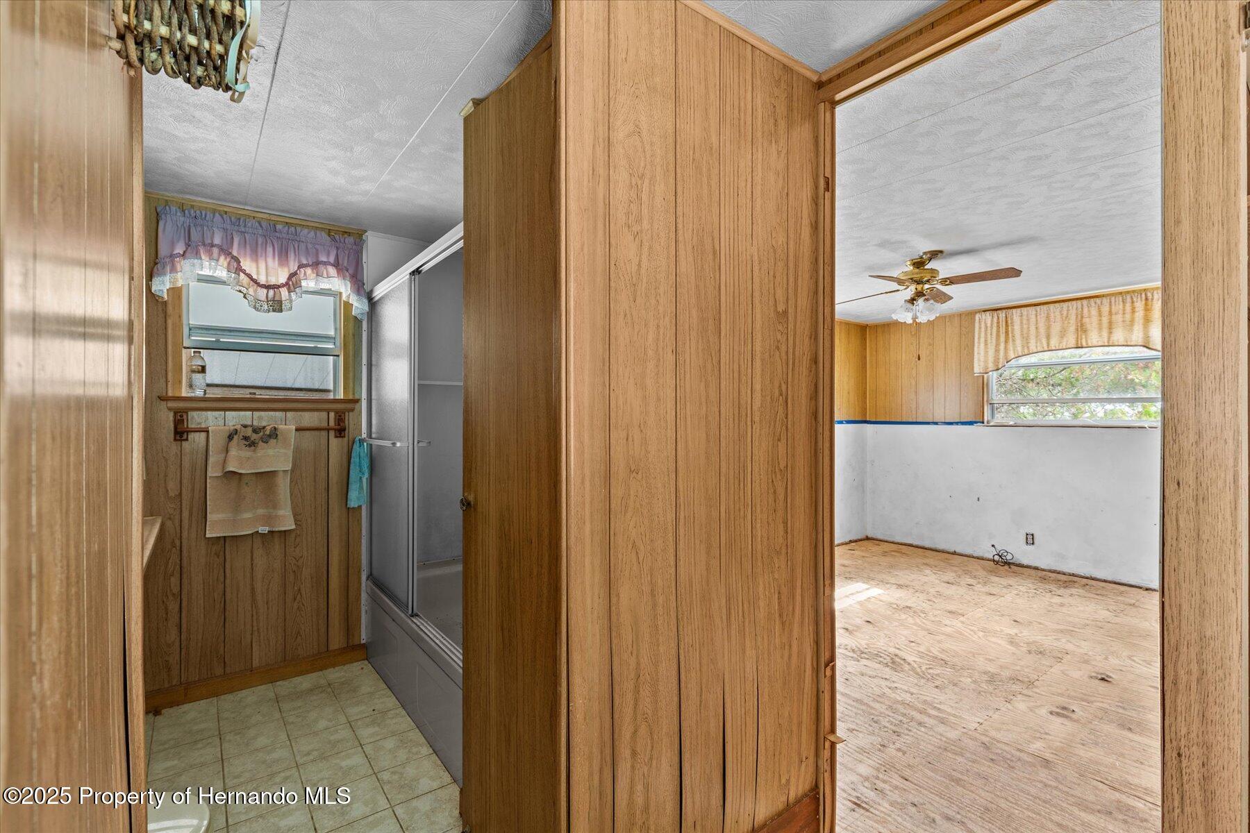 5266 Palisade Drive, Weeki Wachee, Florida image 30