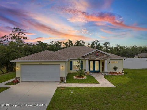 Homes For Sale - 11051 Mirage Avenue<br/> Weeki Wachee, FL 34614