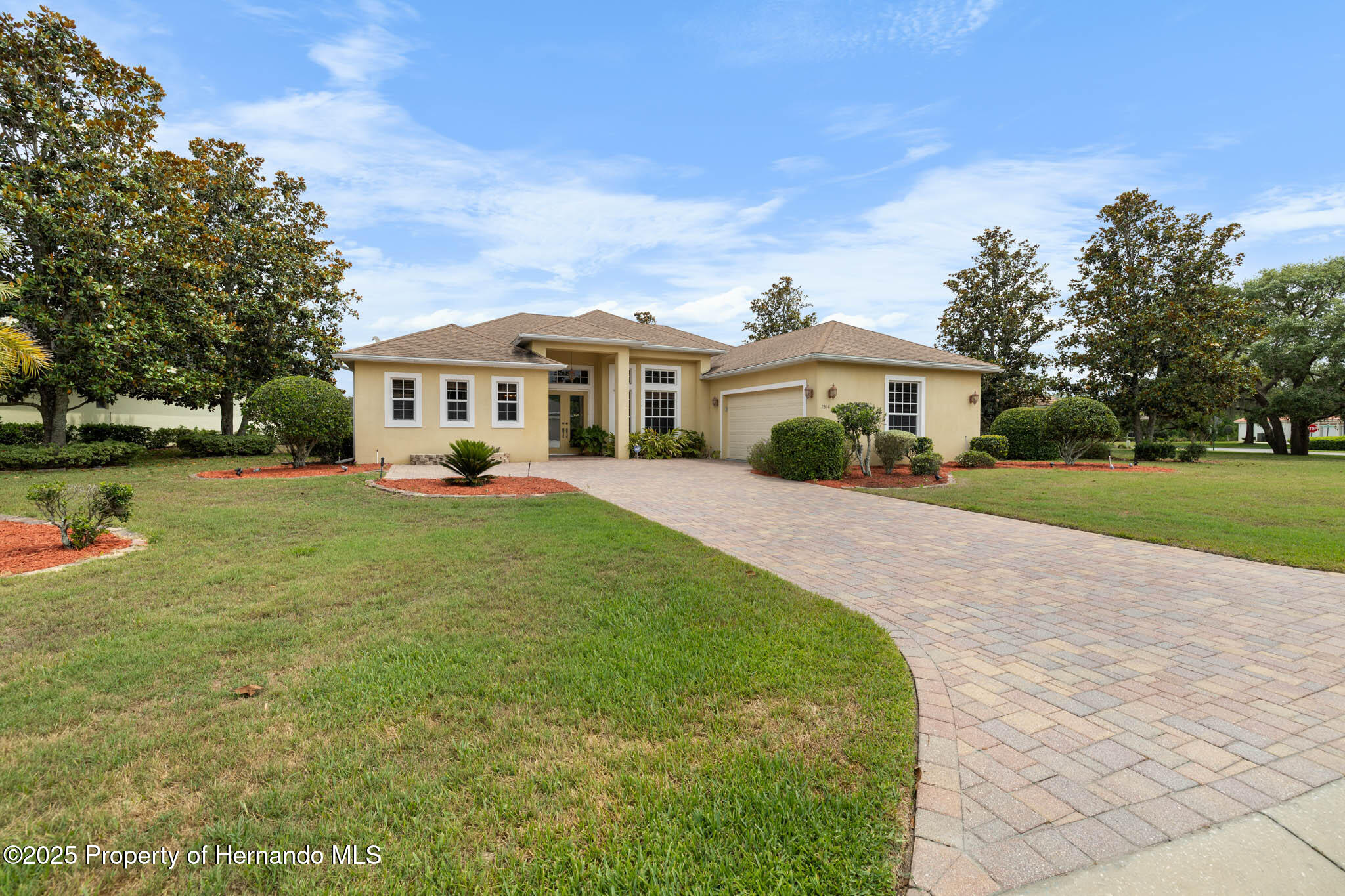 8308 Mobile Circle, Weeki Wachee, Florida image 36