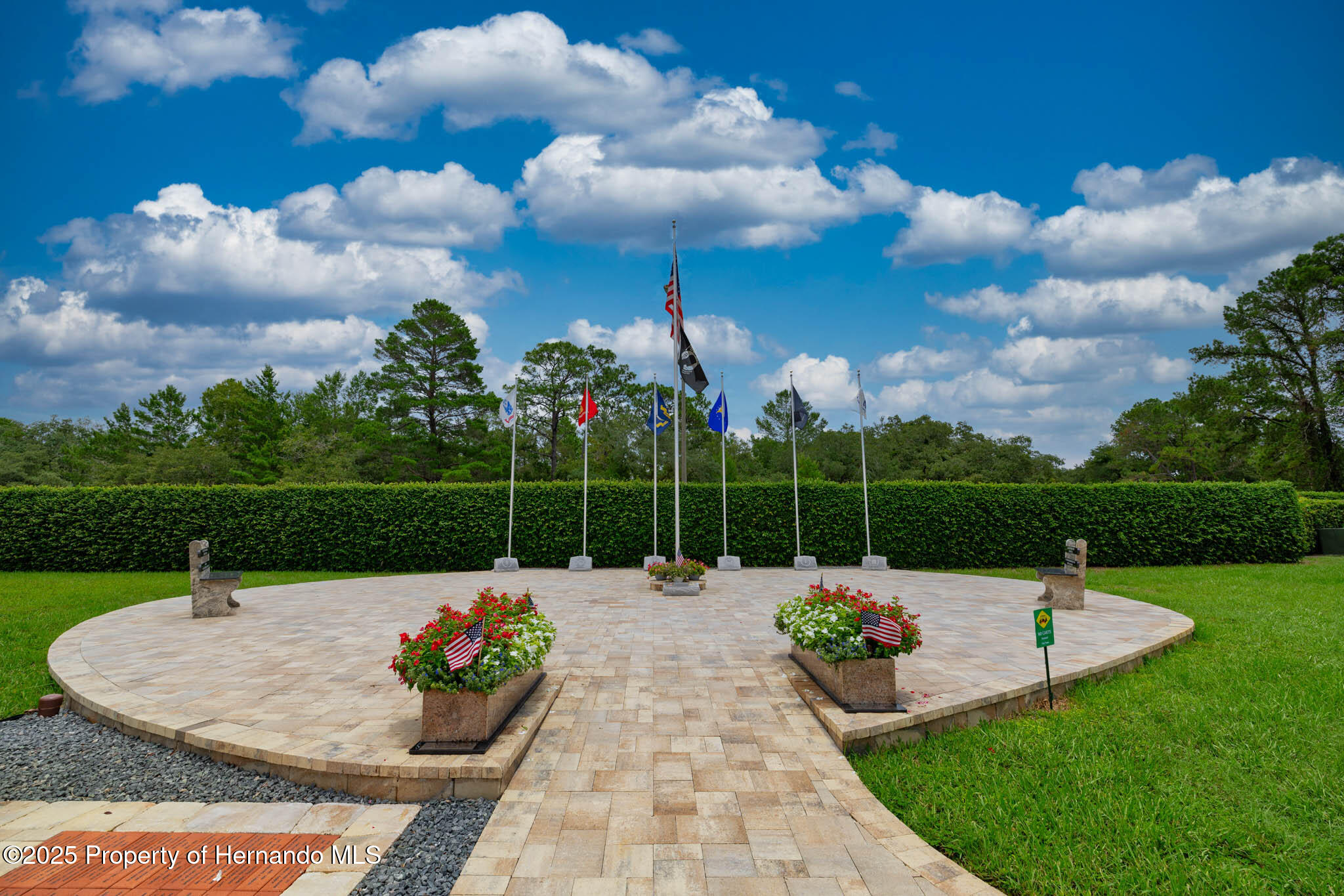 8308 Mobile Circle, Weeki Wachee, Florida image 41