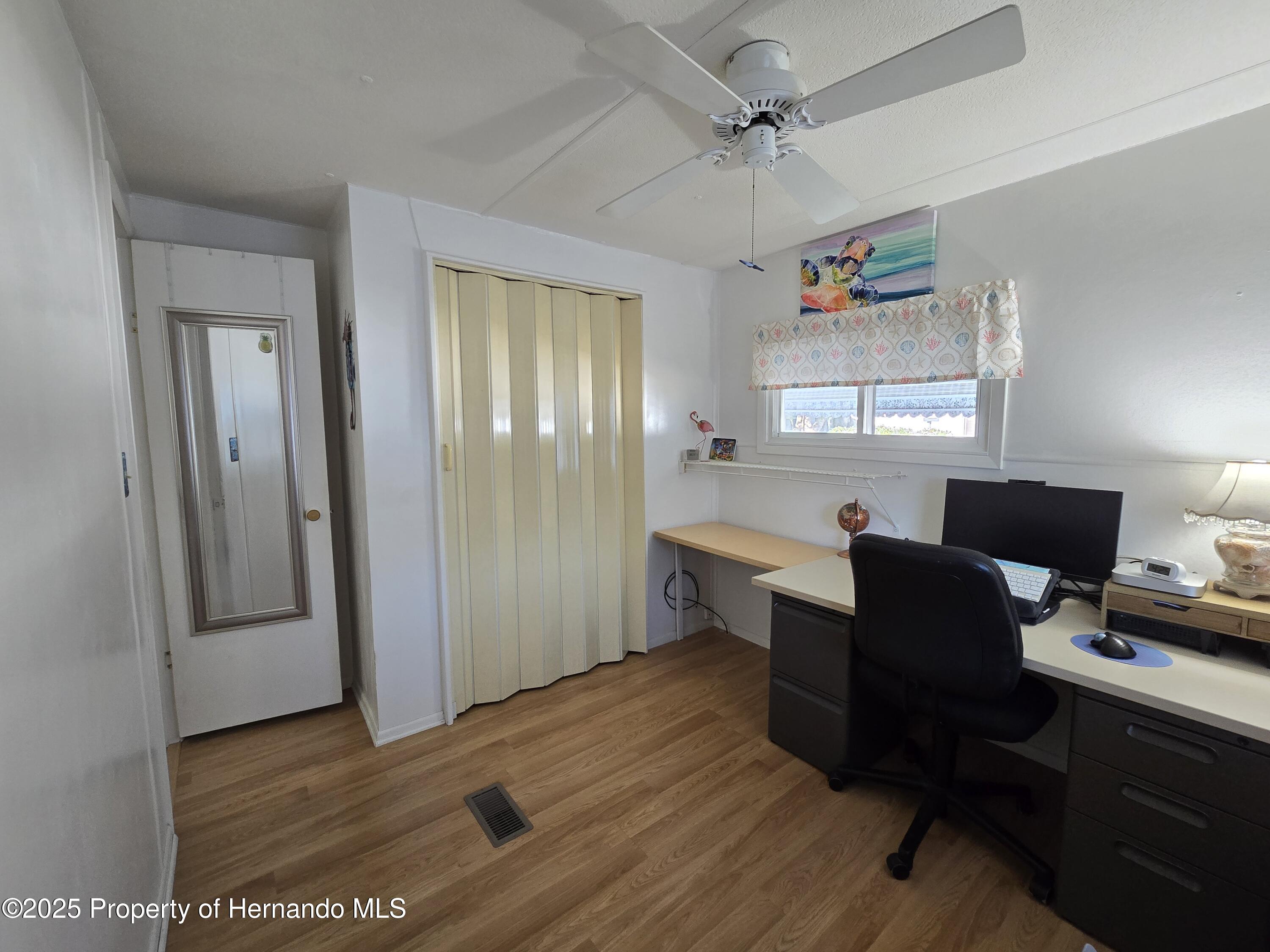7366 First Loop Avenue, Brooksville, Florida image 28