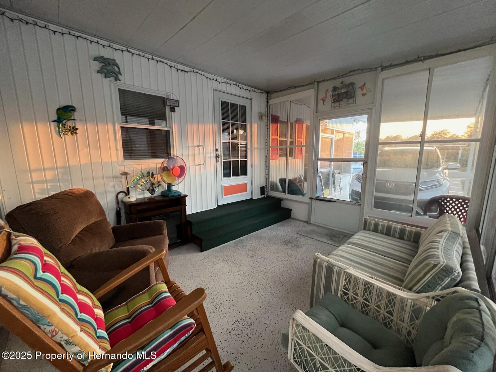 7366 First Loop Avenue, Brooksville, Florida image 5