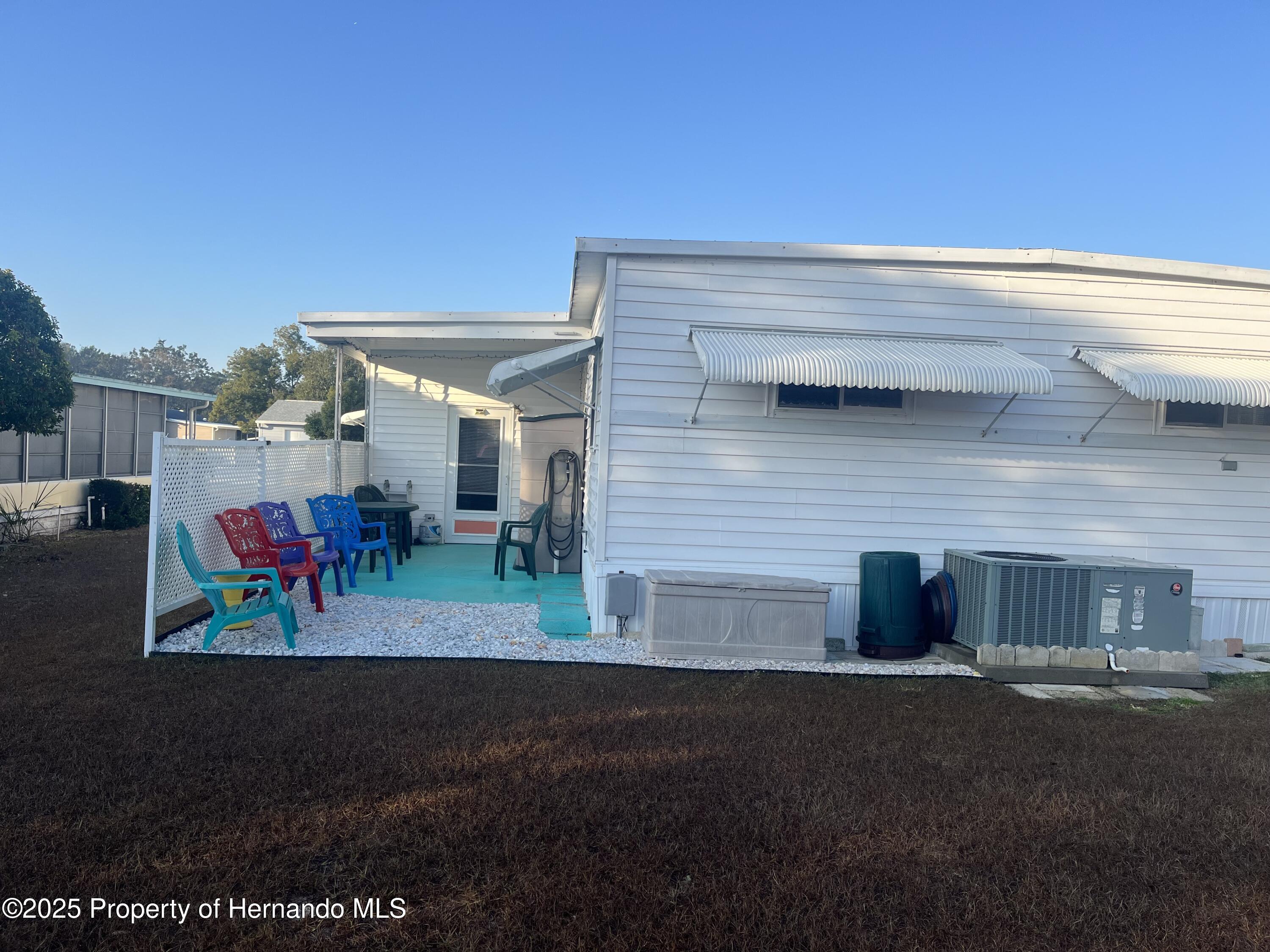 7366 First Loop Avenue, Brooksville, Florida image 34